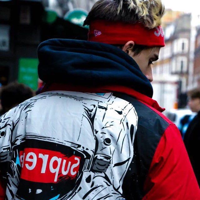 Supreme Supreme 16FW Astronaut Puffy Jacket Red Size US L / EU 52-54 / 3 - 9 Thumbnail