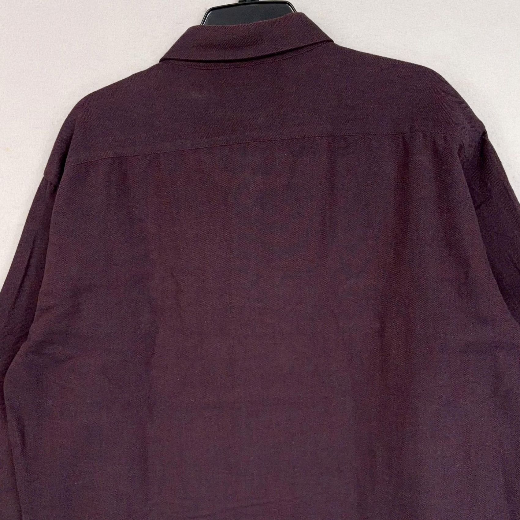 Hugo Boss VINTAGE Hugo Boss Shirt Mens Large Purple Herringbone Twill Classic Designer Casual Button-Up Shirt Mens Large Purple Herringbone Twill/Cotton Size US L / EU 52-54 / 3 - 7 Thumbnail