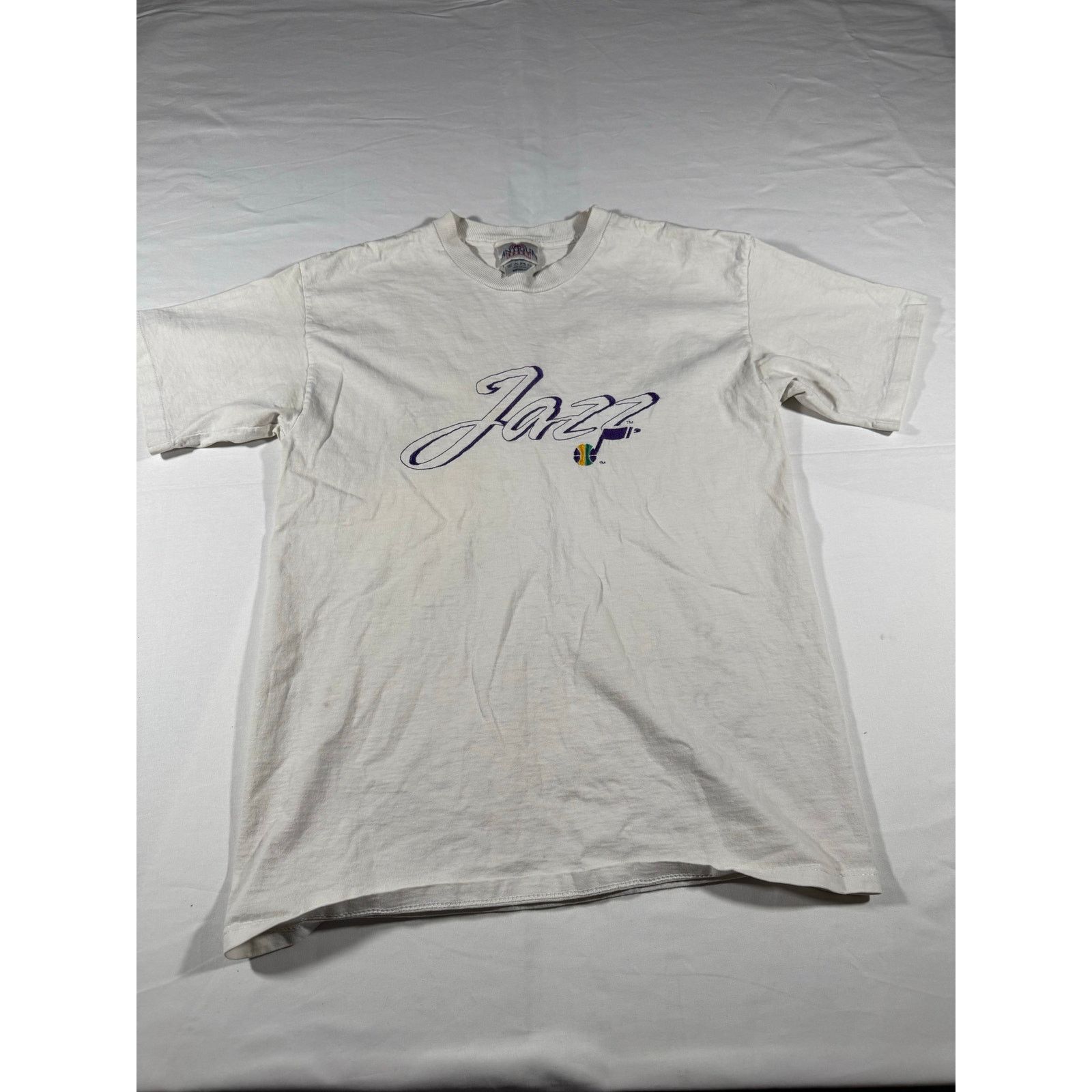 Antigua Vintage Utah Jazz TShirt Men’s M 90s Antigua NBA Basketball Size US M / EU 48-50 / 2 - 1 Thumbnail
