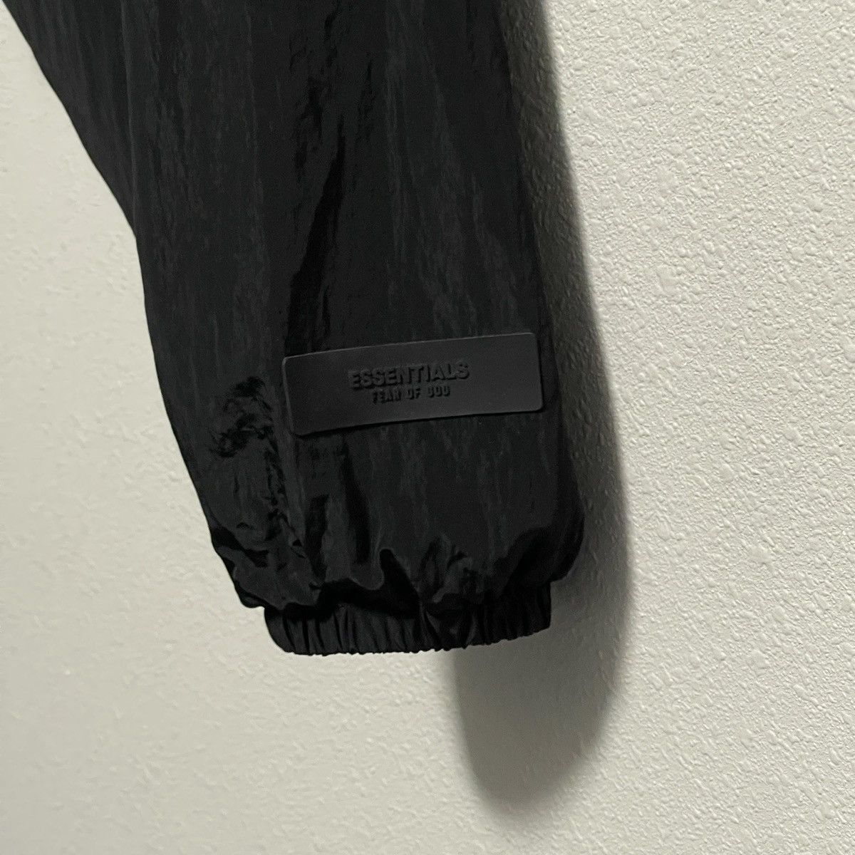Fear of God Fear of God FOG Essentials Bomber Jacket Jet Black XL Size US XL / EU 56 / 4 - 10 Thumbnail