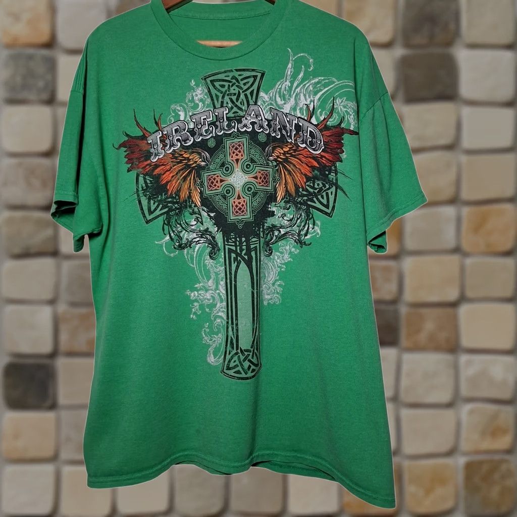 Vintage Ireland Shirt Men XL Green Celtic Cross Angel Wings Irish Y2K Graphic Work READ Size US XL / EU 56 / 4 - 1 Thumbnail