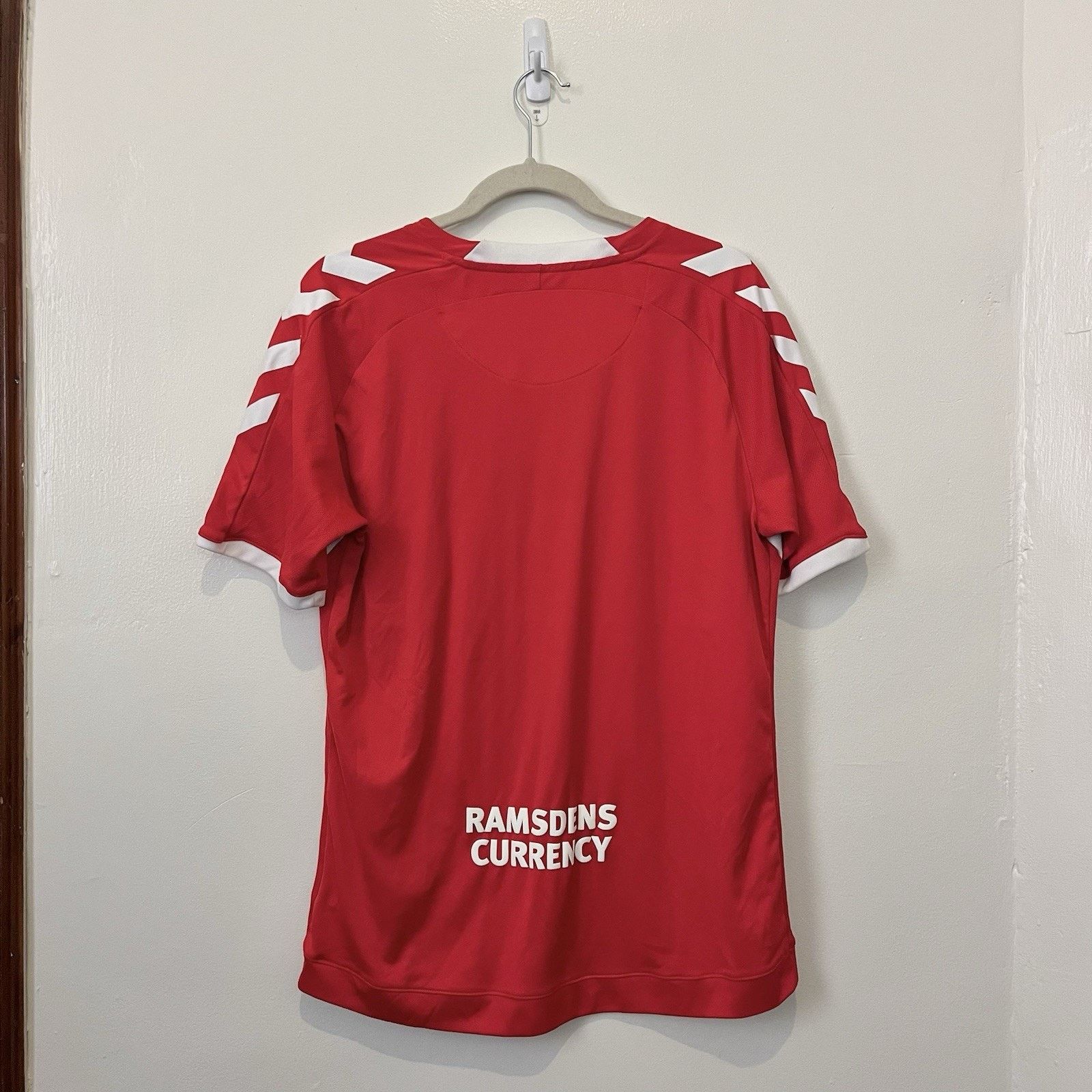 Hummel 2019 Hummel Middlesbrough Home Soccer Jersey 32Red Sz M Size US M / EU 48-50 / 2 - 4 Thumbnail