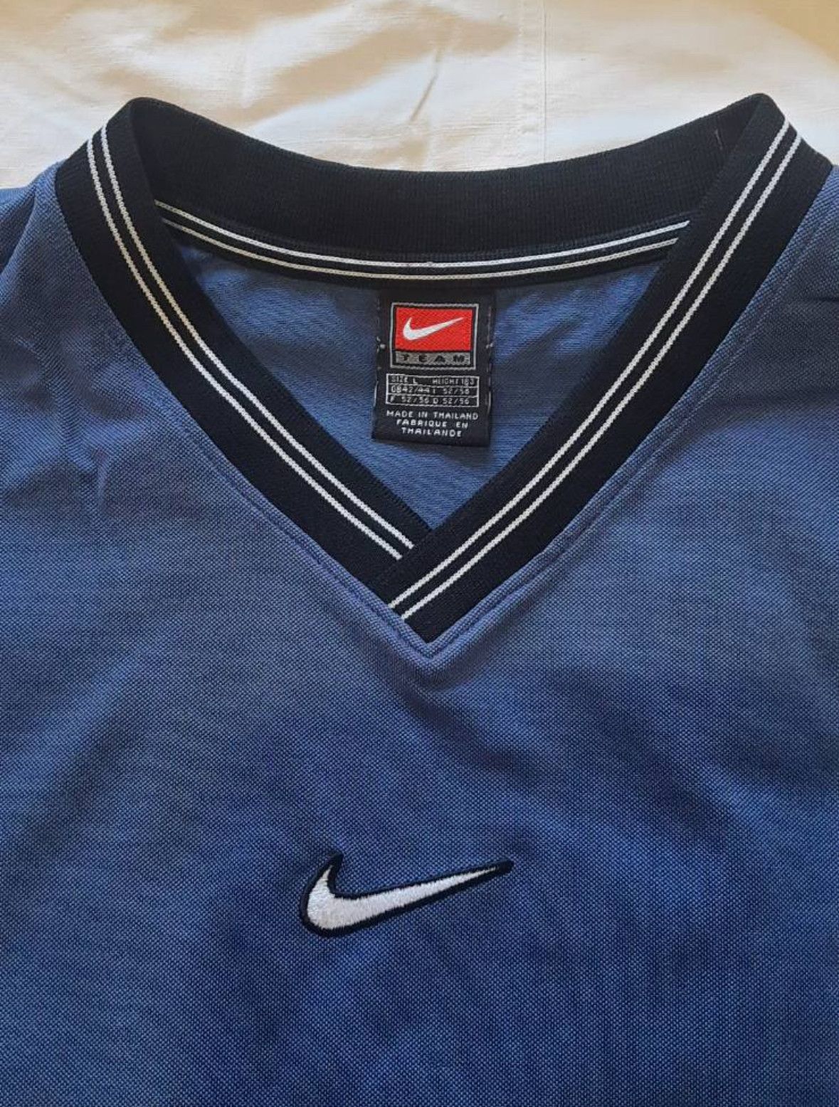 Nike Nike vintage t-shirt blue L Size US L / EU 52-54 / 3 - 16 Thumbnail