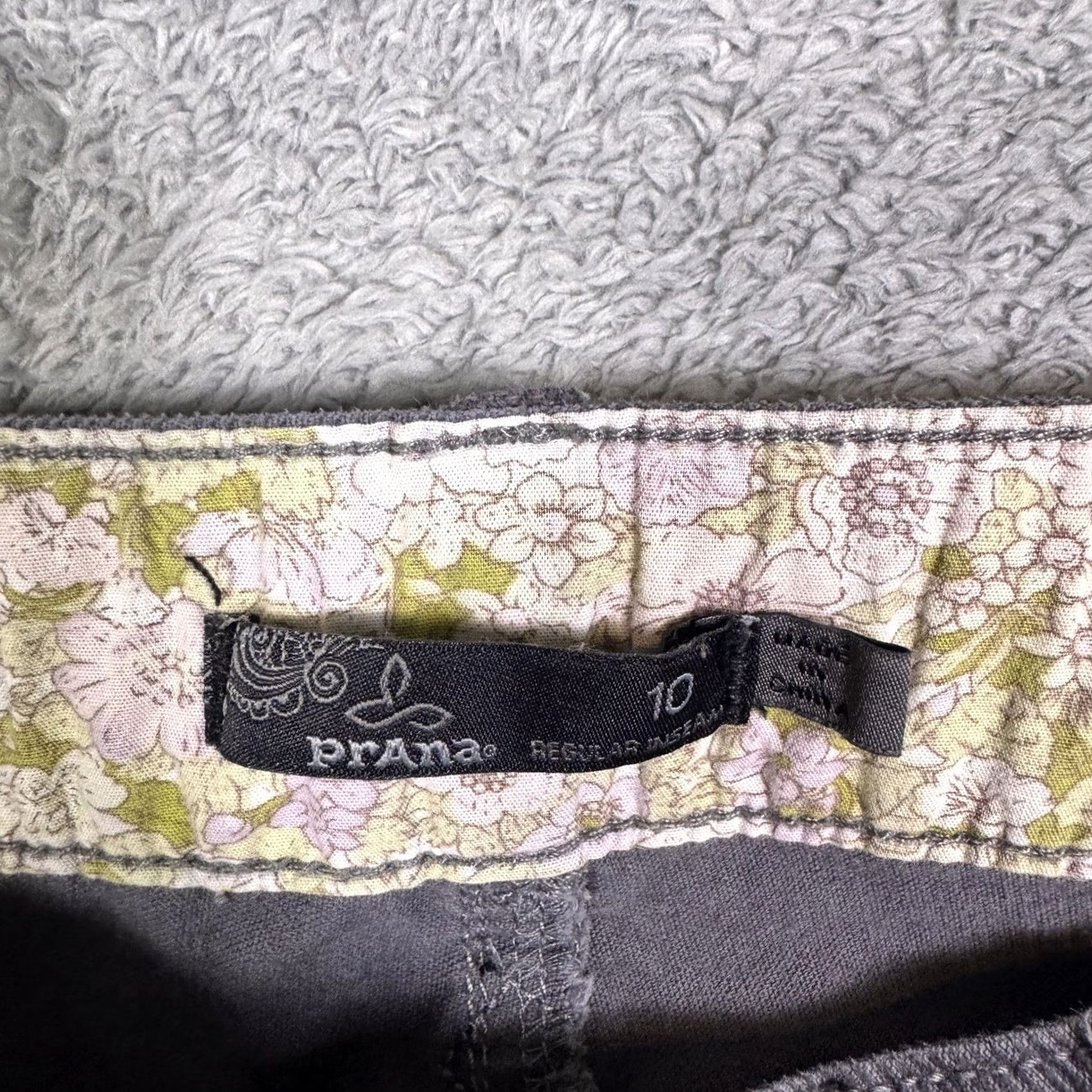 Prana Prana Corduroy Pants Women’s 10 Gray Casual Hike Gorpcore Trouser Floral Waist Size 32" / US 10 / IT 46 - 5 Thumbnail
