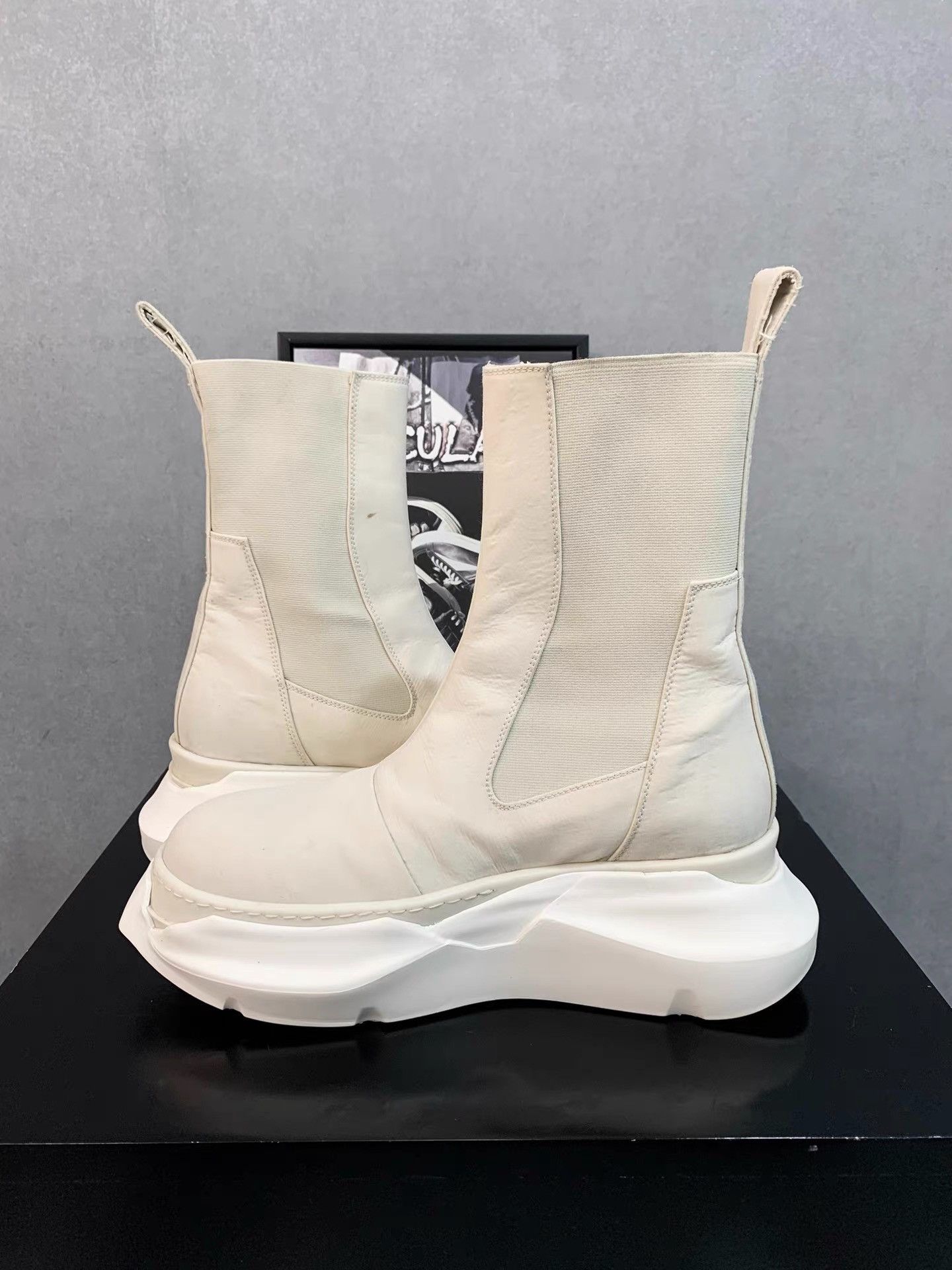 Rick Owens Rick Owens Beatle Mega Tractor Chelsea Boot K34 Size US 6 / EU 39 - 6 Thumbnail
