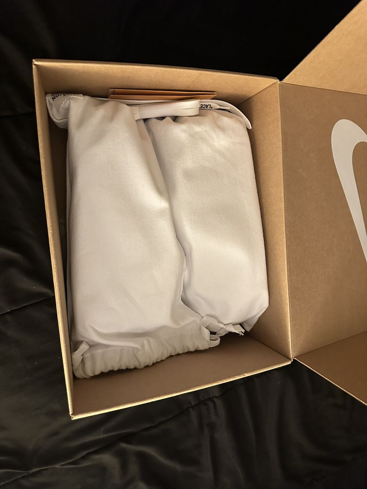 Louis Vuitton × Nike × Virgil Abloh Louis Vuitton Nike Air Force 1 Low by Virgil Abloh Size US 9.5 / EU 42-43 - 21 Thumbnail