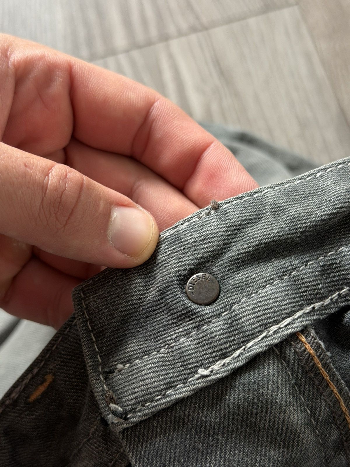 Diesel Vintage Diesel Industry DistressedDenim Thavar Selvage Jeans Size US 32 / EU 48 - 12 Thumbnail