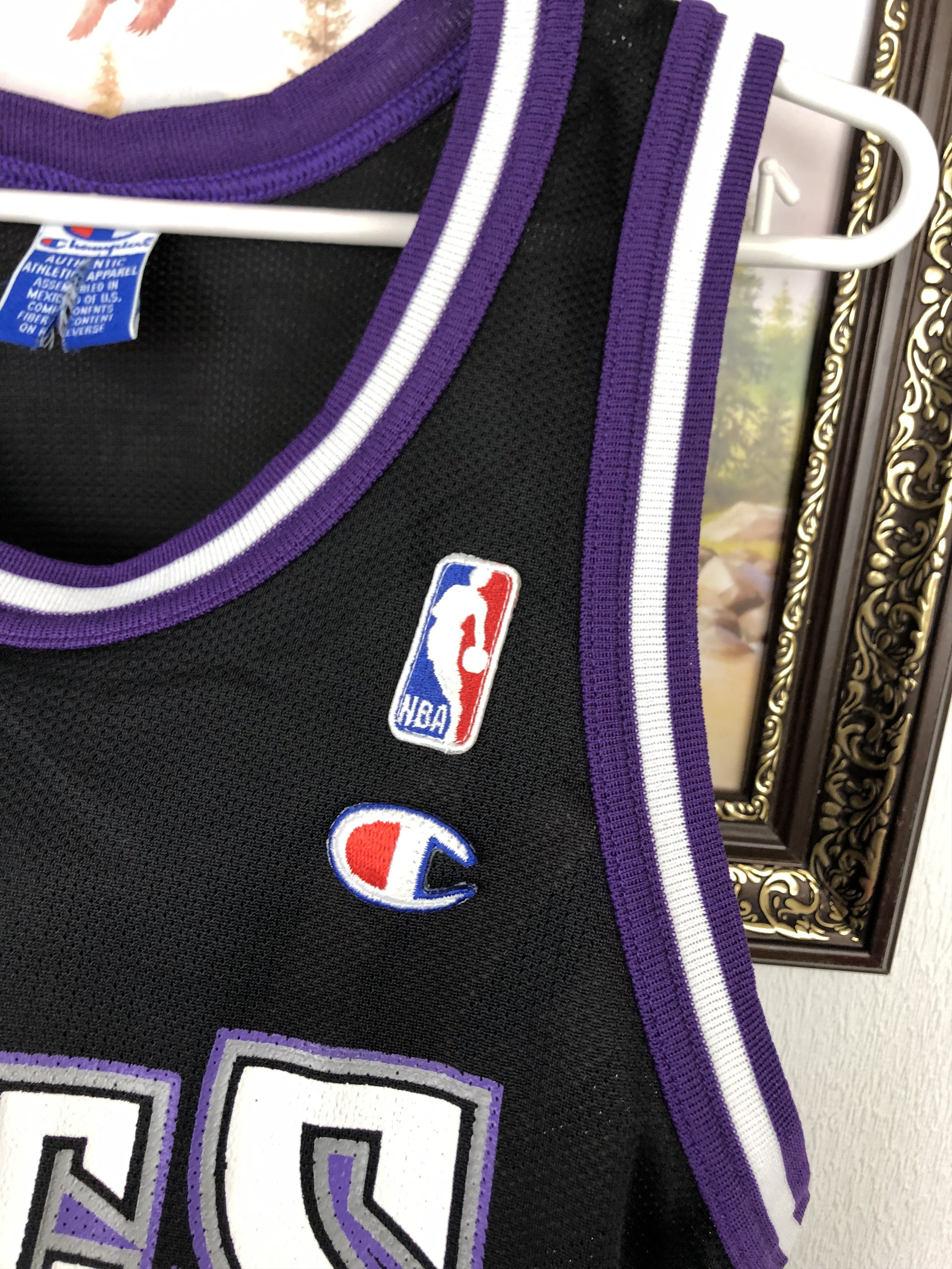 Champion Vintage 90's Corliss Williamson #4 Sacramento Kings Champion Size US M / EU 48-50 / 2 - 4 Thumbnail