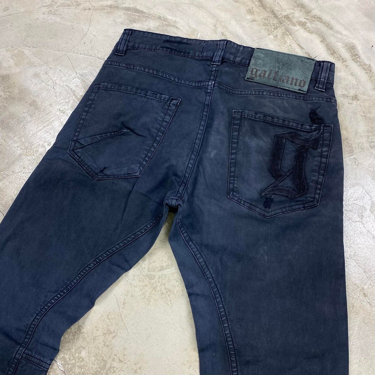 John Galliano Distressed Slim Fit Jeans Size US 30 / EU 46 - 2 Thumbnail