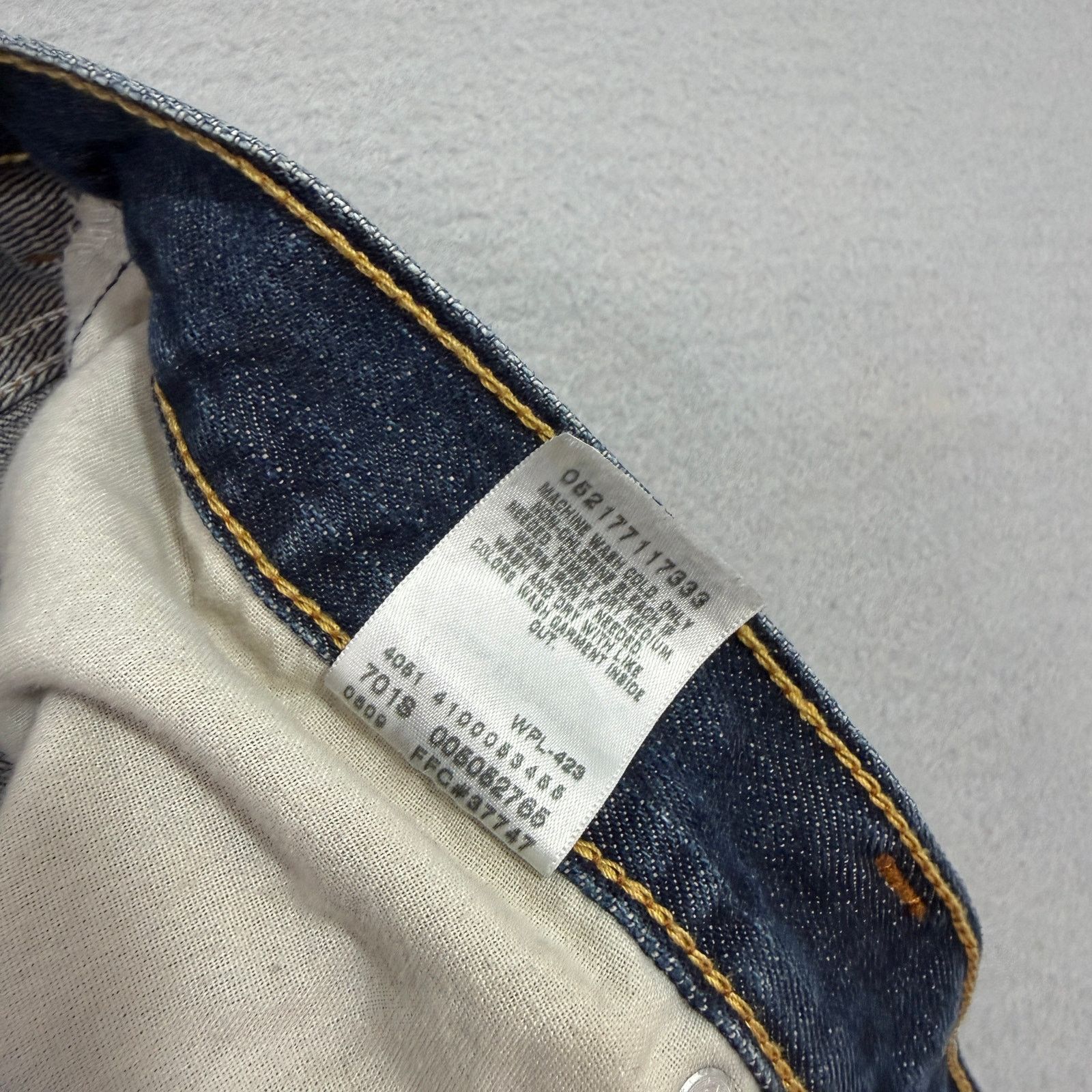 Levi's Vintage Levis 505 Jeans Men's 40x30 Blue Faded Whiskers Size US 40 / EU 56 - 7 Thumbnail
