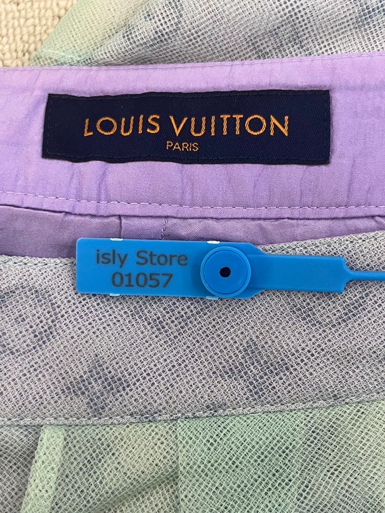 Louis Vuitton Louis Vuitton Logo Satin Shorts Size US 38 / EU 54 - 4 Thumbnail