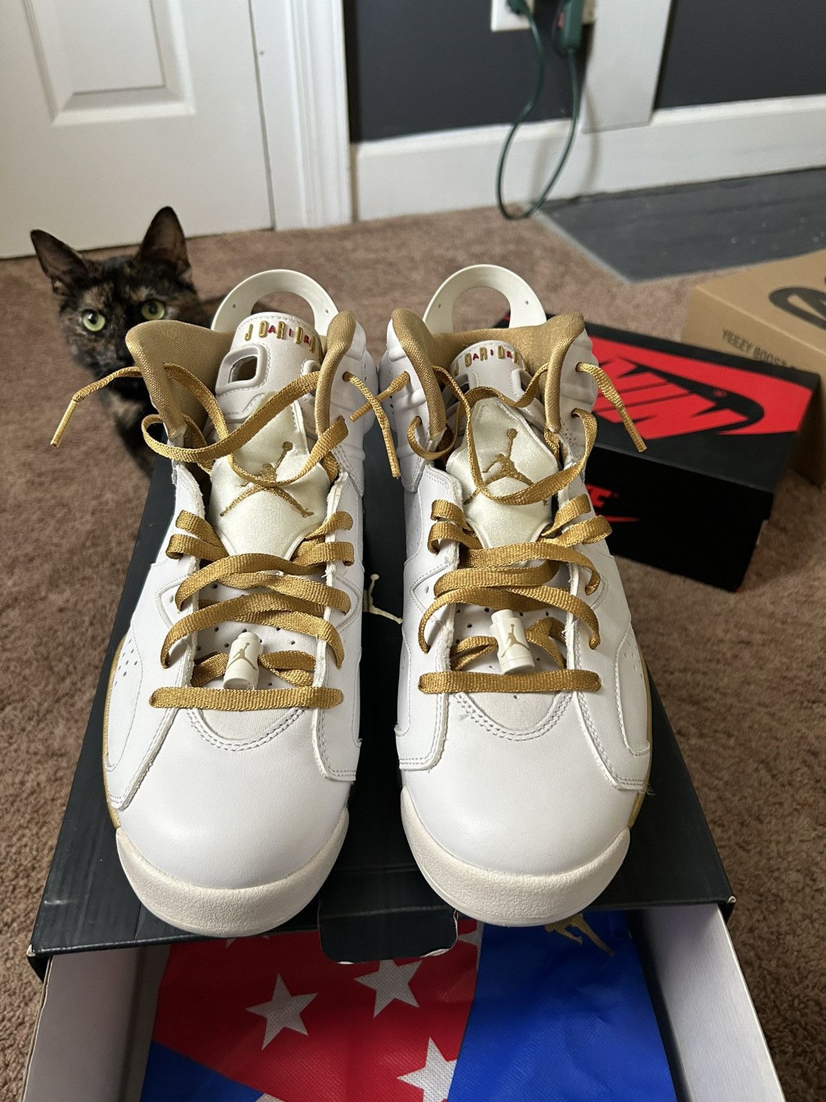 image of Air Jordan 6/7 Gmp Pack Shoes in White, Men's (Size 9)