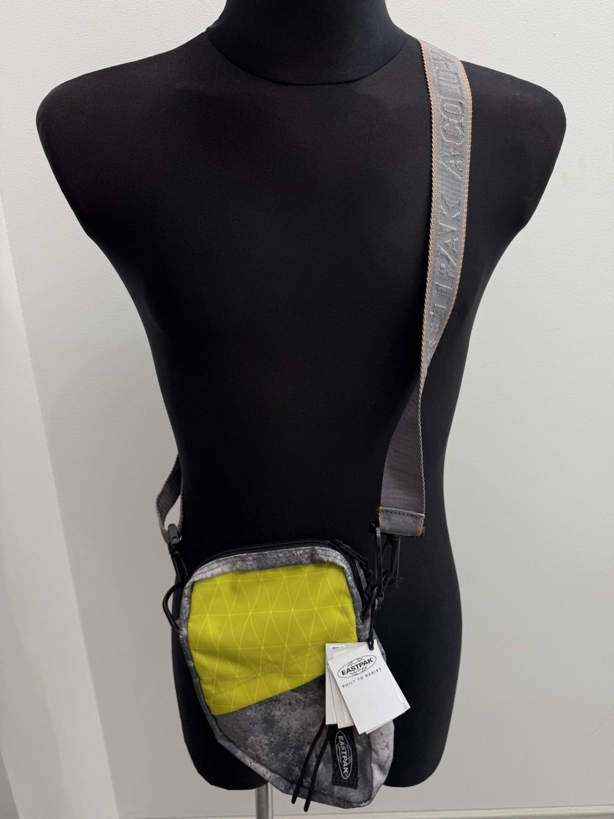 A-COLD-WALL* A Cold Wall x Eastpak Multilogo Stripe Crossbody Bag Size ONE SIZE - 2 Thumbnail