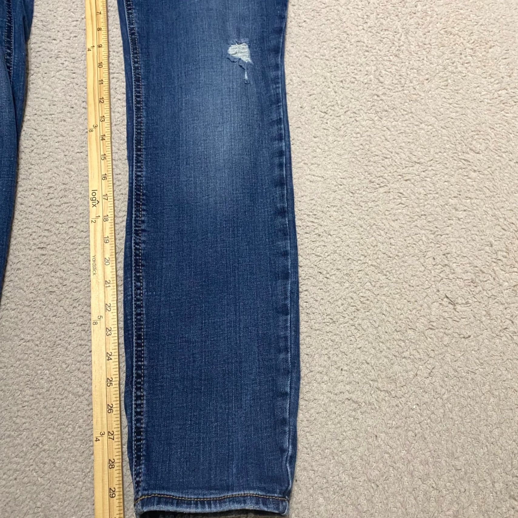 Silver Jeans Co. Silver Jeans Womens sz 30 Blue Denim Medium Wash Boyfriend Mid Rise Distressed Size 30" / US 8 / IT 44 - 6 Thumbnail