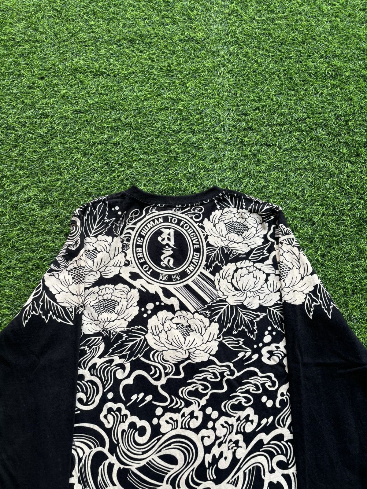 Karakuri Tamashii Japanese to err is human to forcive devine Sukajan Longsleve Size US L / EU 52-54 / 3 - 4 Thumbnail
