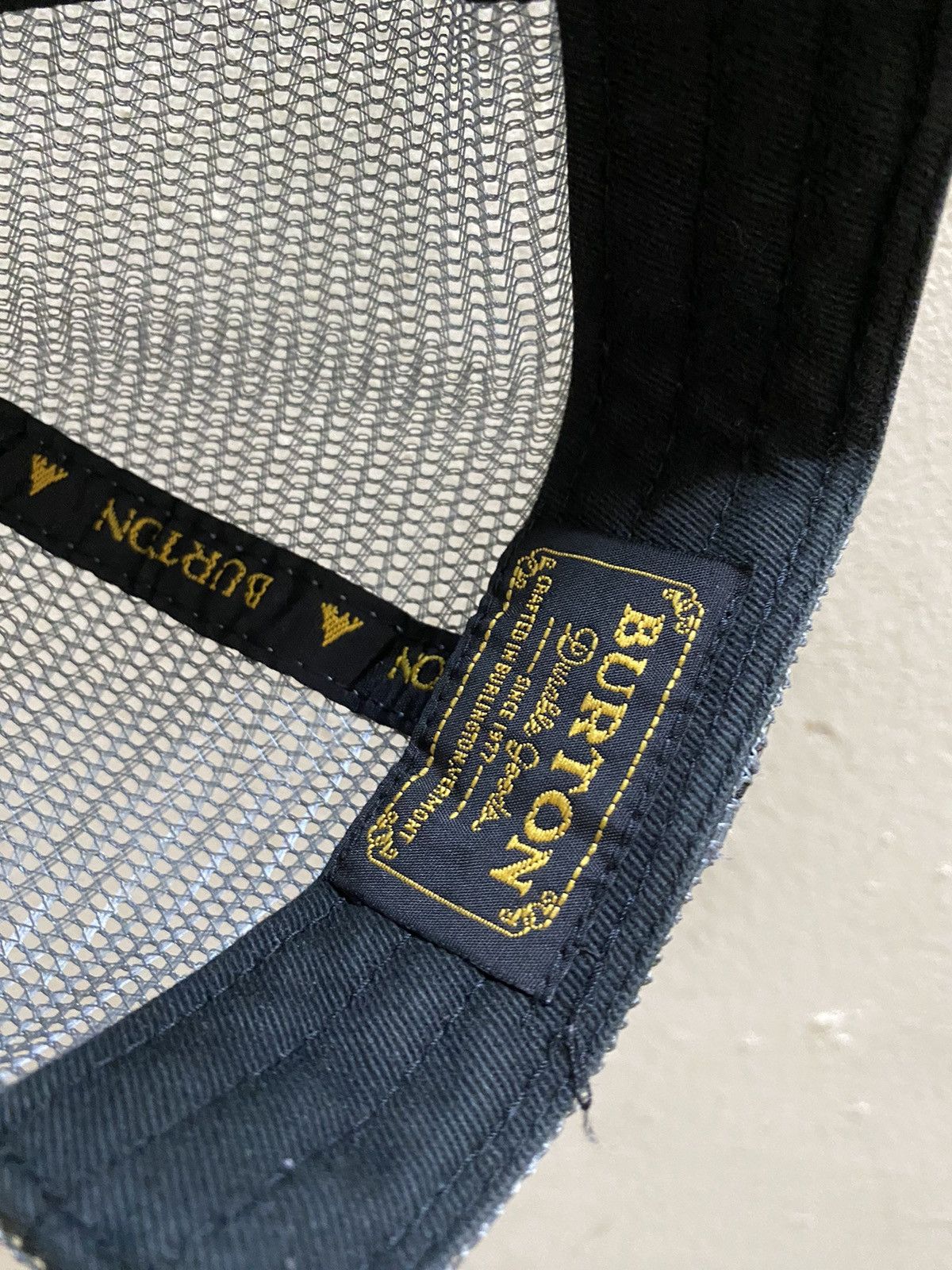 Burton × Vintage Vintagr Used Burton Corduroy Y2k Hat Size ONE SIZE - 4 Thumbnail