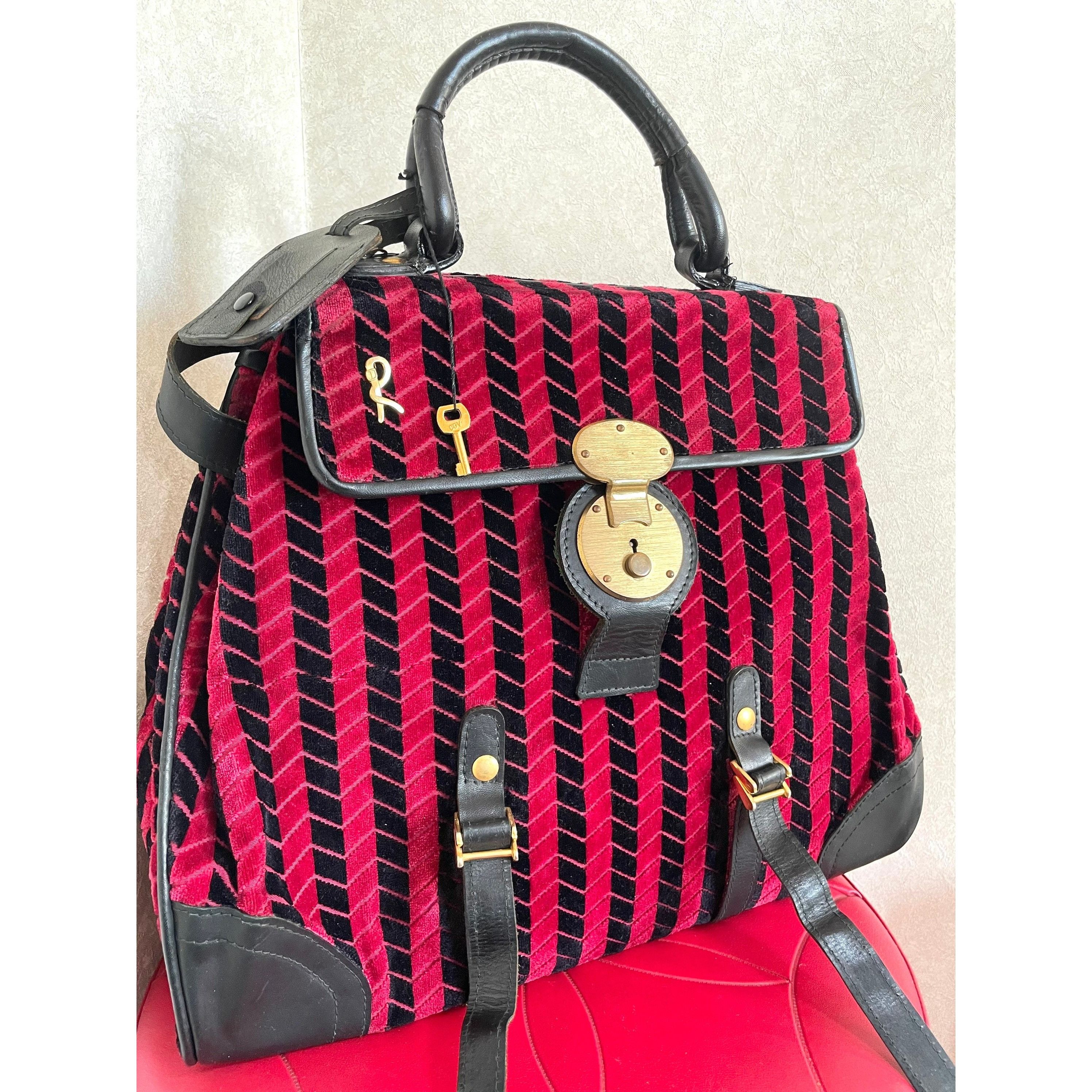 Roberta di Camerino Vintage Roberta di Camerino red and black velvet chevron bag Size ONE SIZE - 2 Thumbnail