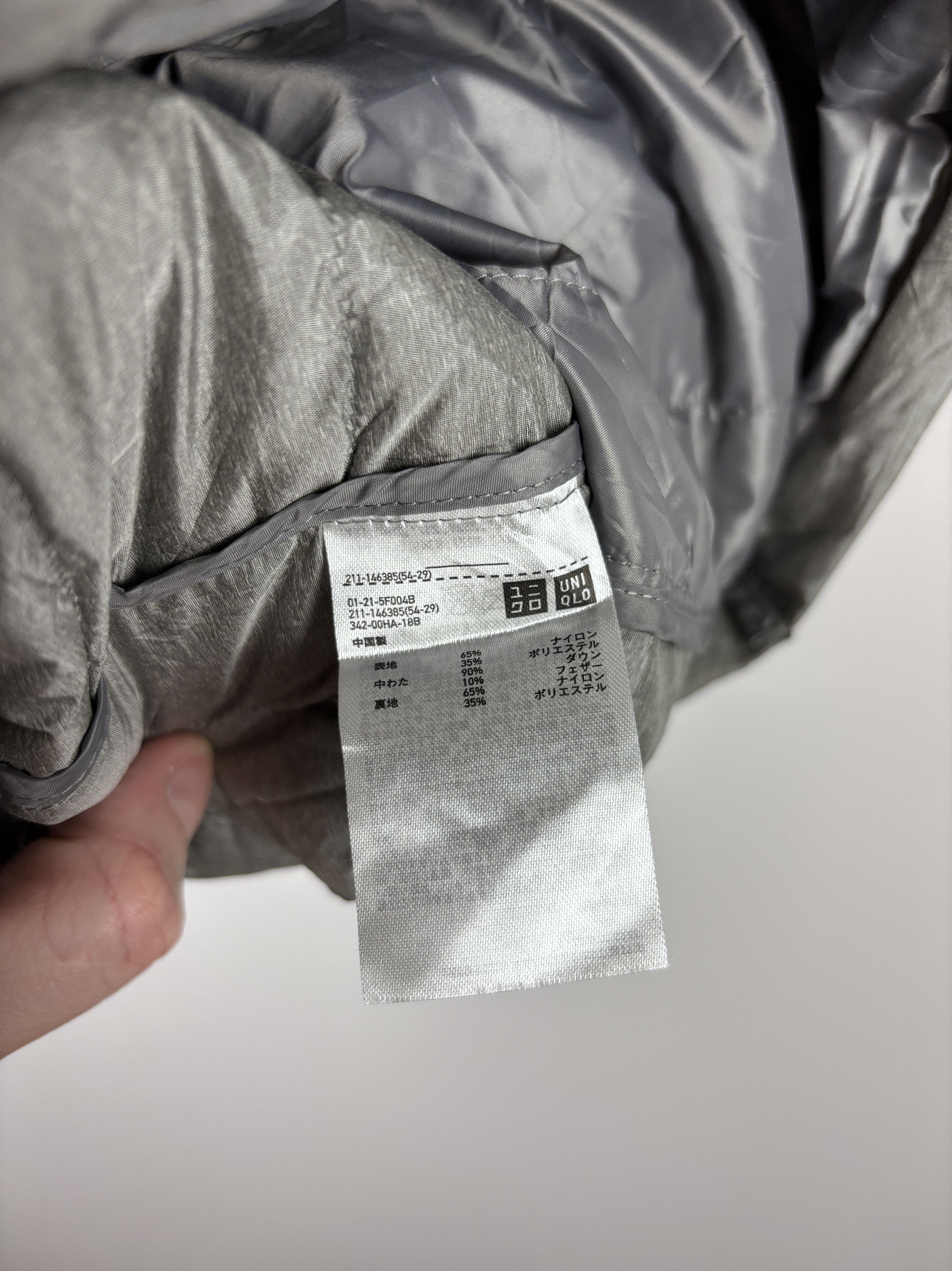 Uniqlo Womens Uniqlo Down Puffer Vest Gray Size M Size M / US 6-8 / IT 42-44 - 8 Thumbnail