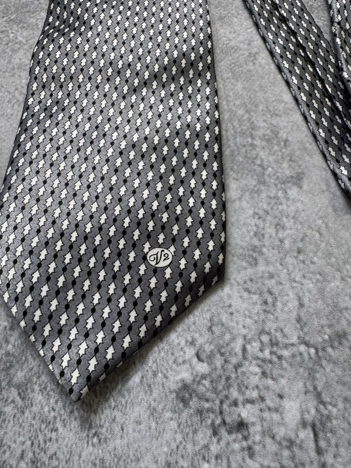 Versace × Versace Jeans Couture × Vintage Vintage Versace Classic V2 Silk Tie Size ONE SIZE - 11 Thumbnail