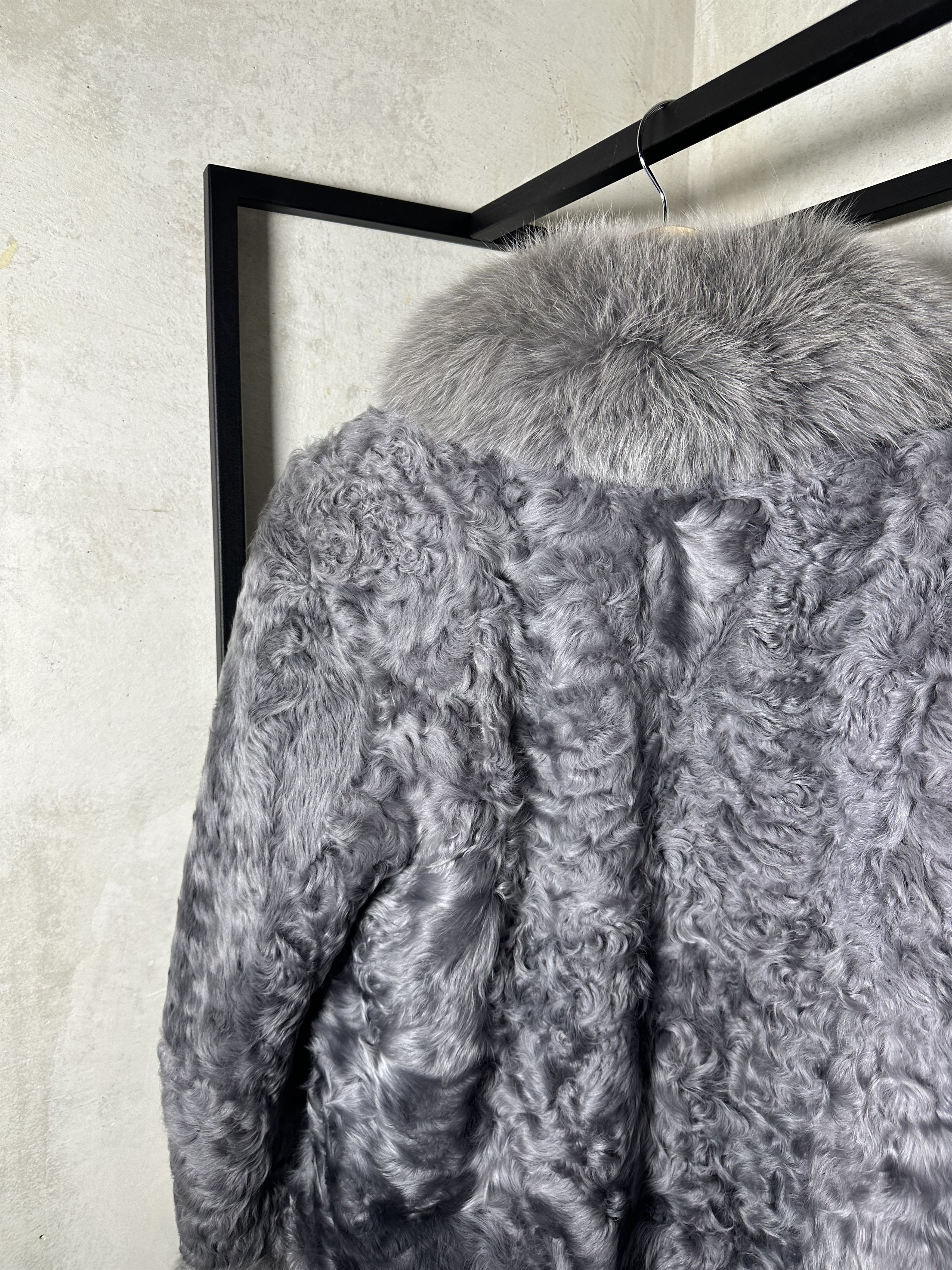 Bare Fox Winter Fur Sapphire Goat Top With Fox Collar Size M / US 6-8 / IT 42-44 - 5 Thumbnail