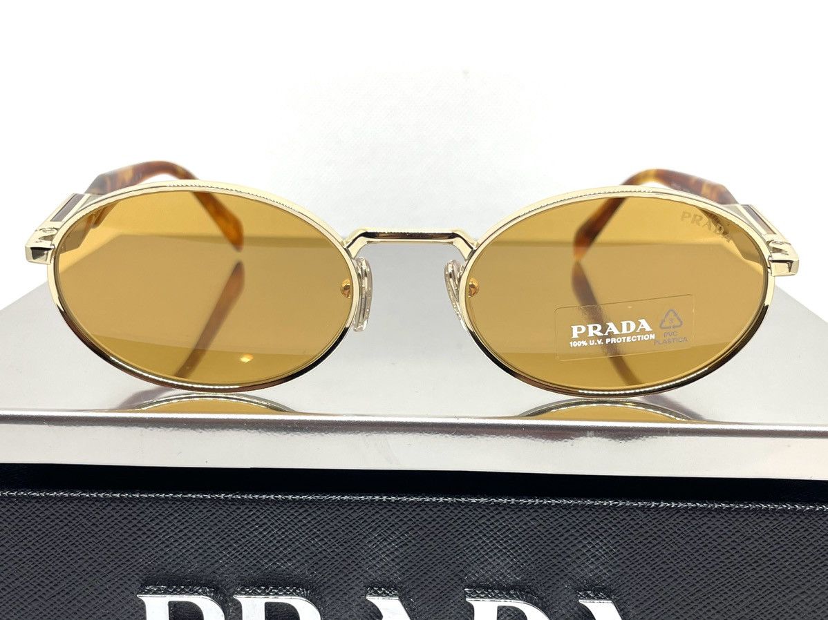 Prada Prada Symbole sunglasses SPR 65ZS ZVN02Z 55. New Collection Size ONE SIZE - 4 Thumbnail