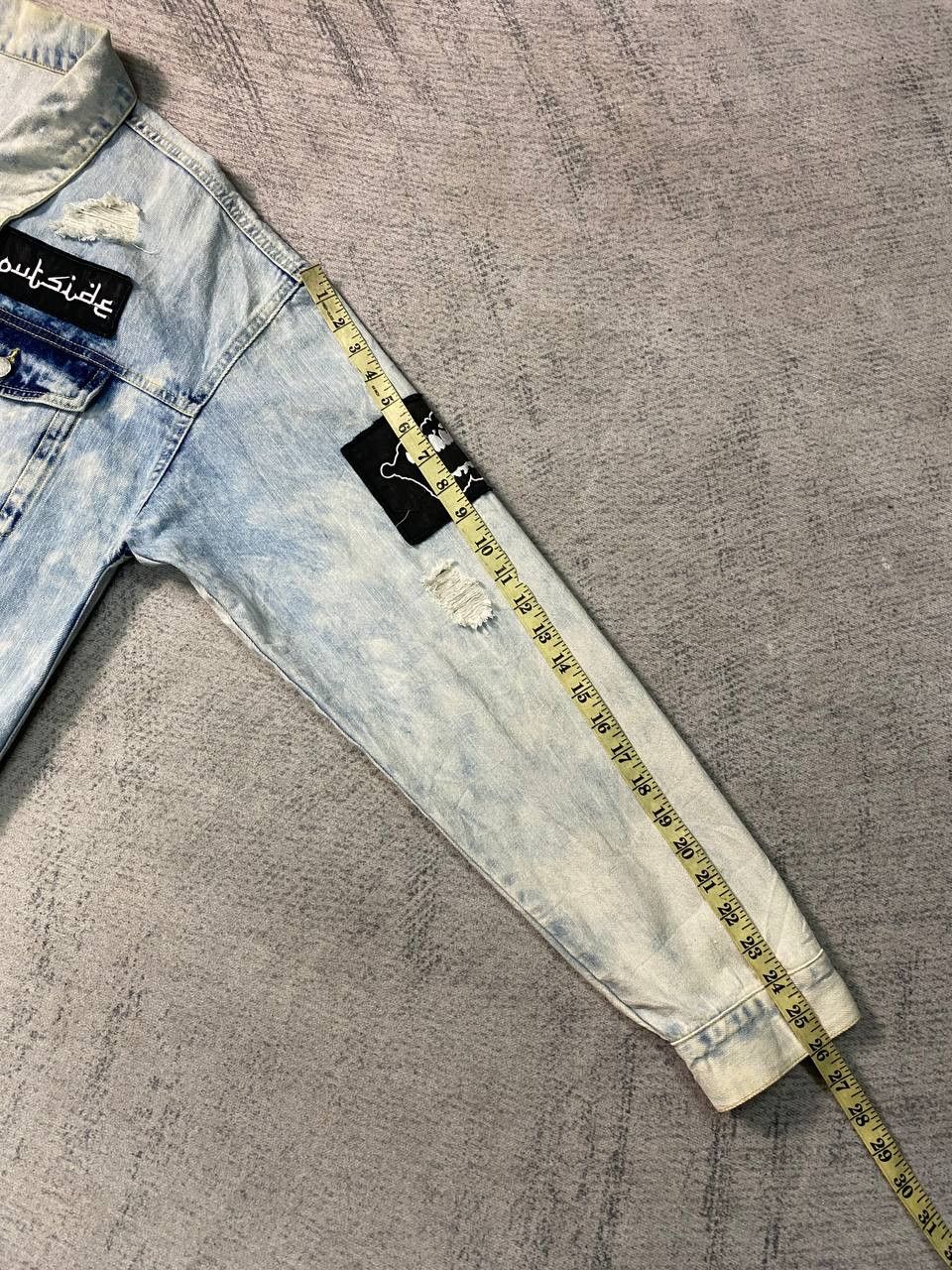 Japanese Brand Koda Kumi Live Tour 2017 W FACE Distressed Denim Jacket Size US L / EU 52-54 / 3 - 17 Thumbnail