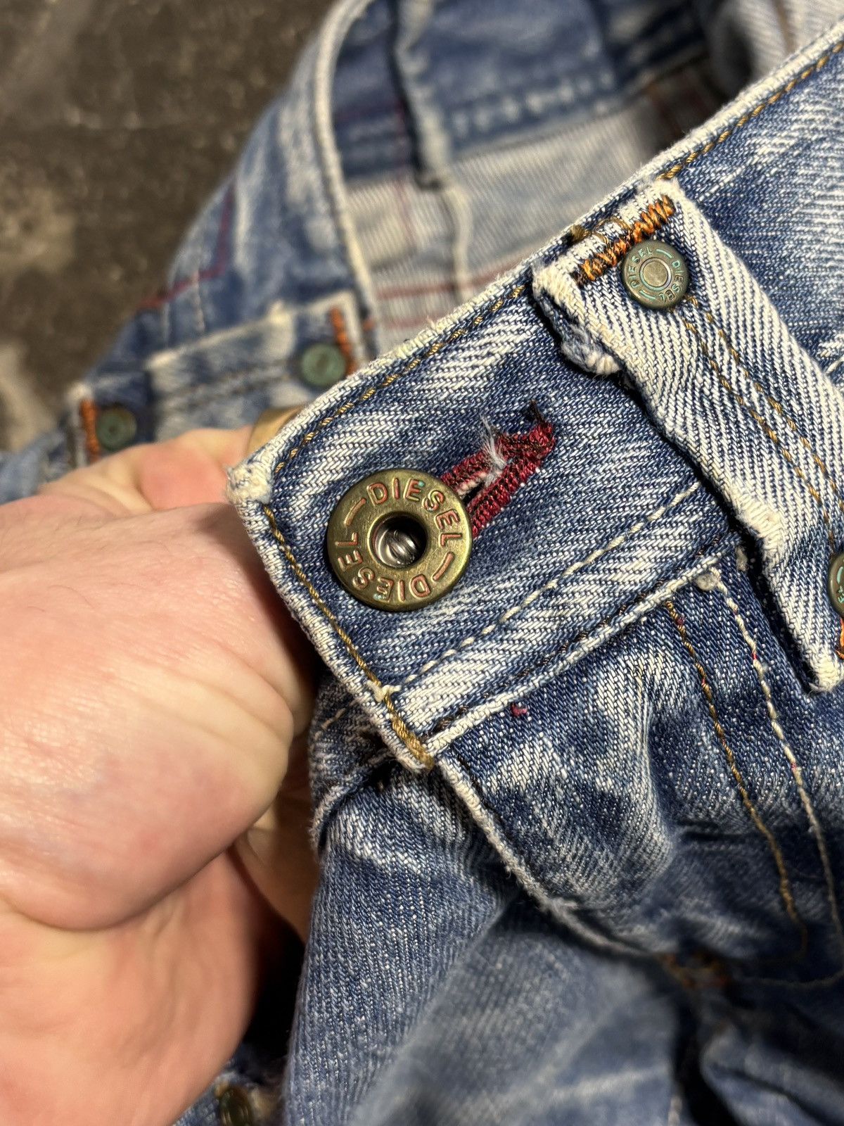 Diesel Vintage Diesel Jeans Y2K 2005 Made in Italy Denim Keate Blue Size 26" / US 2 / IT 38 - 8 Thumbnail