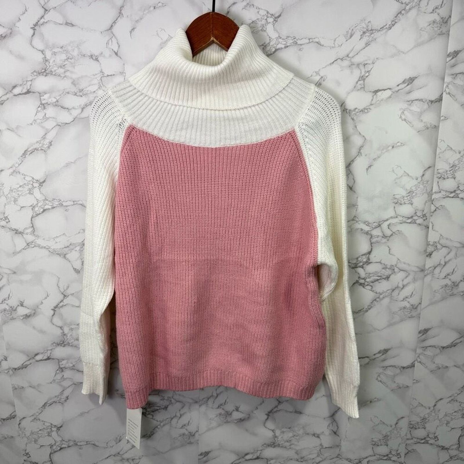 The Unbranded Brand Floral Blooming Women’s Sweater Size S NWOT # G383 Size S / US 4 / IT 40 - 2 Thumbnail