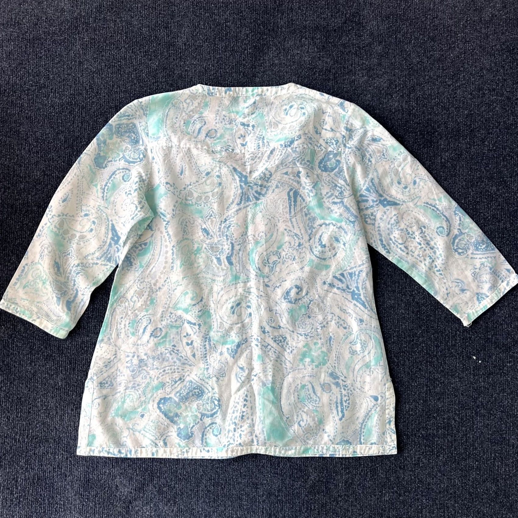 Pendleton VINTAGE Pendleton Shirt Womens Medium Blue Paisley 3/4 Sleeve Tunic Blouse Shirt Women M Blue Paisley Tunic V-Neck 3/4 Sleeve Lightweight Cotton Silk Size M / US 6-8 / IT 42-44 - 4 Thumbnail