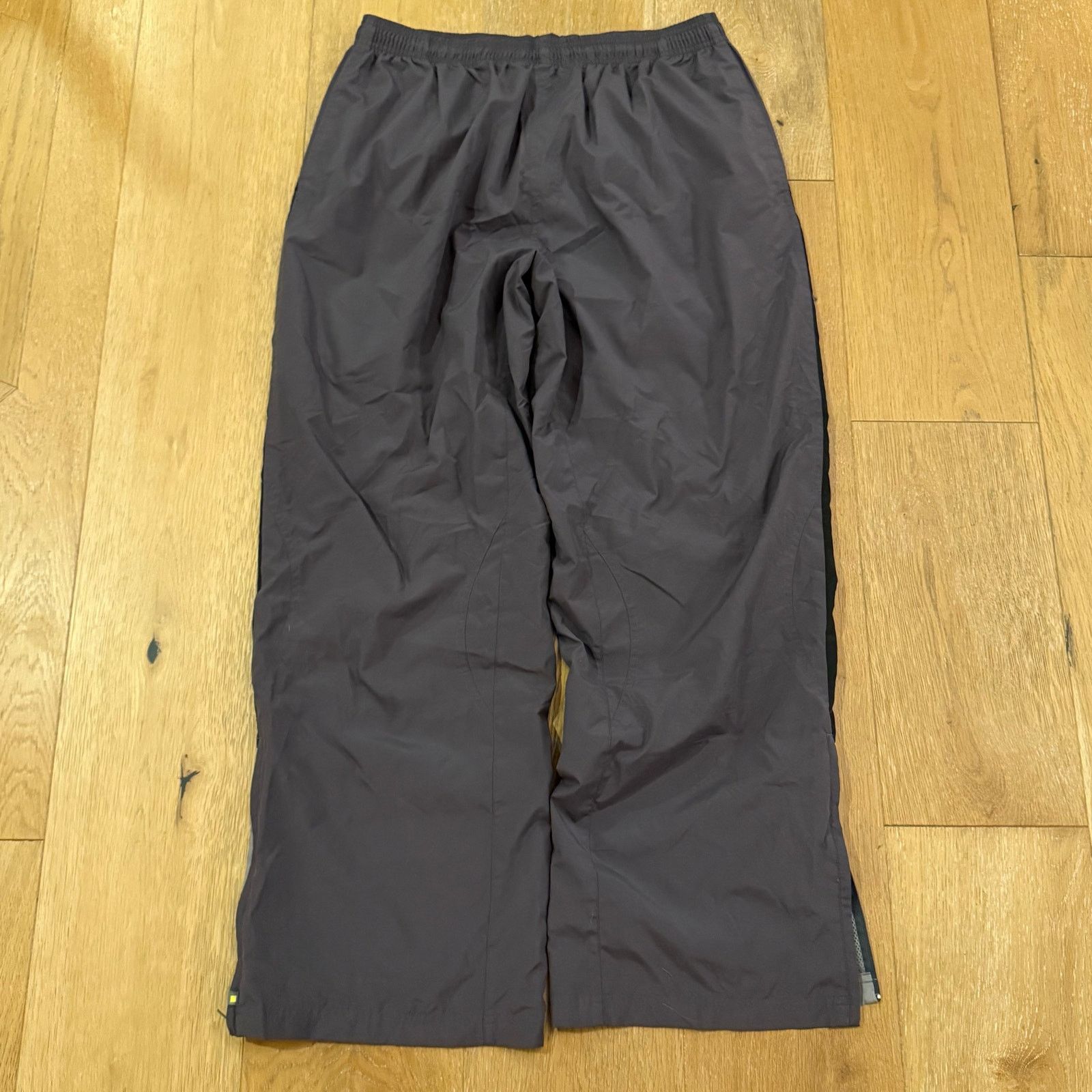 Reebok Vintage 90s Reebok Baggy Grey Joggers Sweatpants Size US 38 / EU 54 - 2 Thumbnail