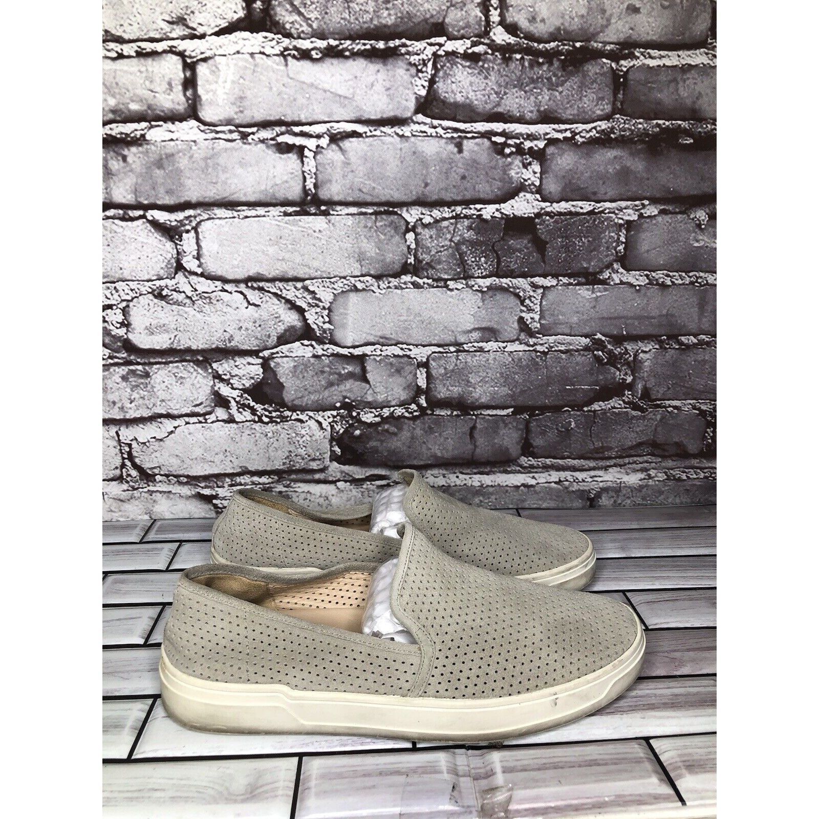 Other Via Spiga Grey Suede Leather Perforated Slip On Sneaker Shoe Size US 7 / IT 37 - 1 Thumbnail