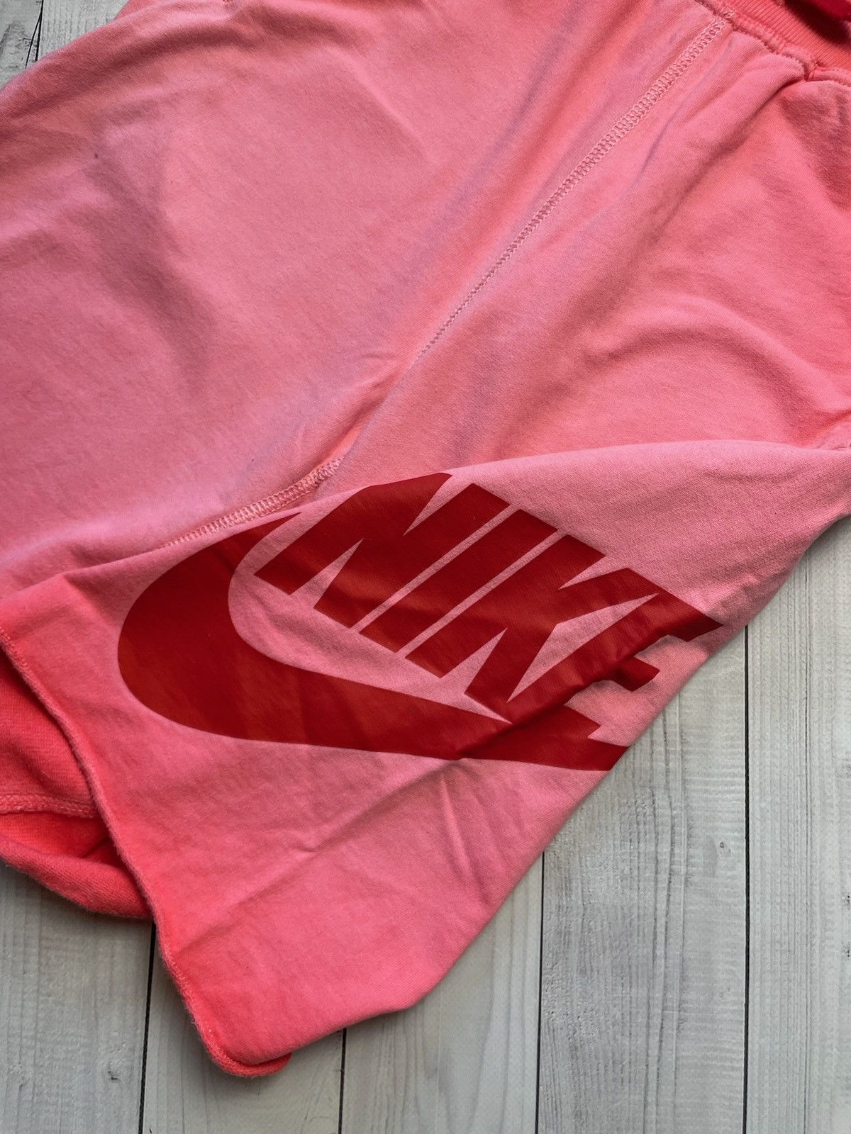 Nike × Vintage Vintage Nike tracksuit pink size Xs shorts + hooded vest Size US XS / EU 42 / 0 - 9 Thumbnail