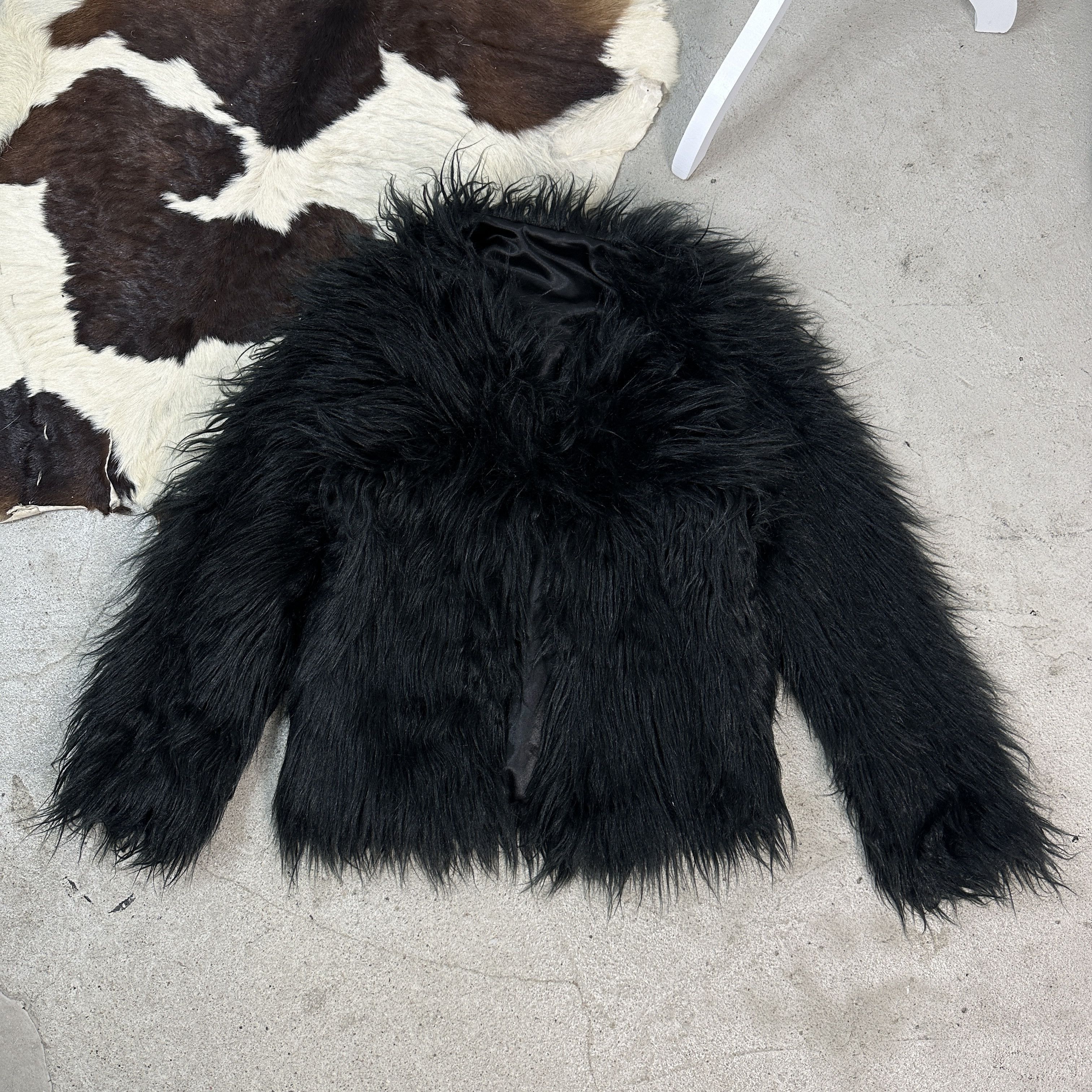Vintage Vintage Avant Garde Y2K Faux Fur Jacket Size S / US 4 / IT 40 - 1 Thumbnail