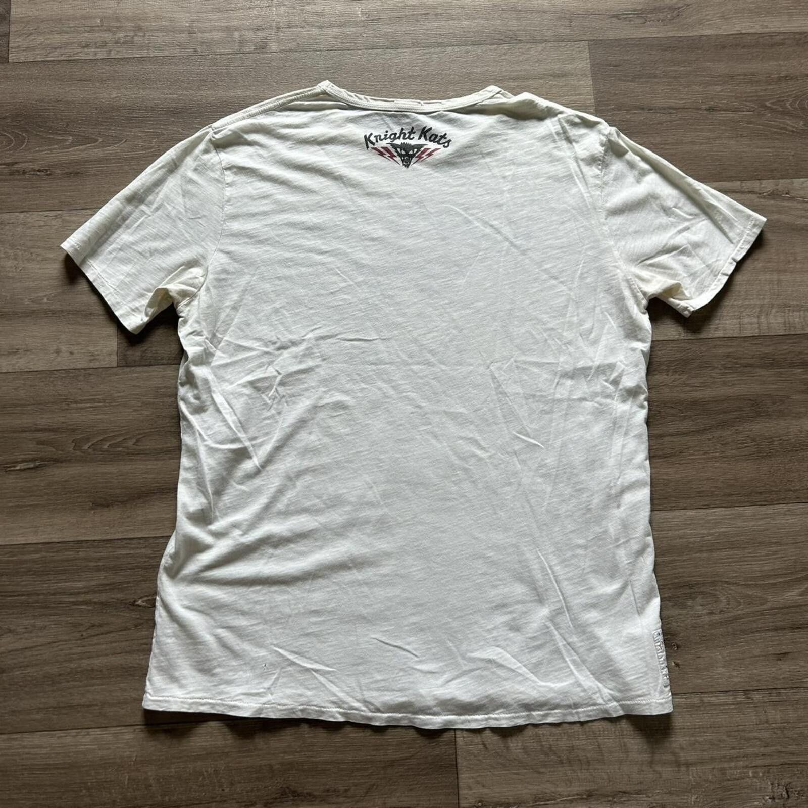 Other Vintage y2k 9 Lives Knight Kats Berlin white t shirt Size US XL / EU 56 / 4 - 3 Thumbnail