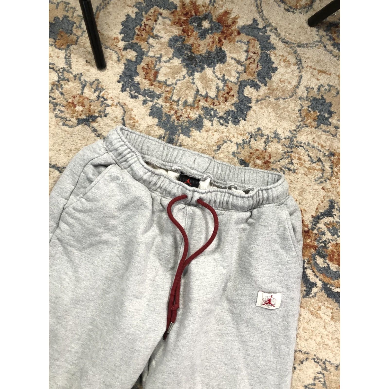 Jordan Brand Jordan Jogger Pants Mens S Gray French Terry Sweatpants Cuffed Zip Pocket Pockets Jumpman Logo Size US 29 - 4 Thumbnail