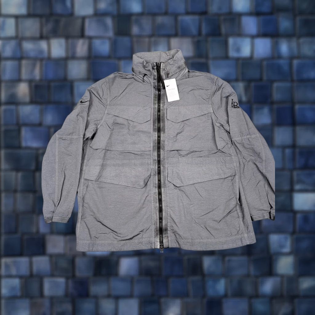 Nike Nike Tech Pack Jacket Mens XL Gray Packable Hood Full Zip Nylon Long Beach LB Size US XL / EU 56 / 4 - 1 Thumbnail