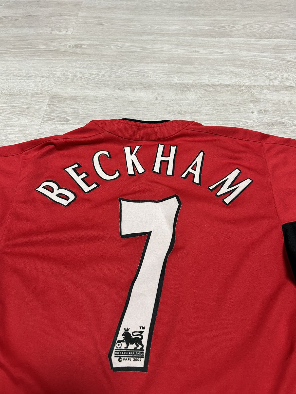 Nike MANCHESTER UNITED 2002/2004 NIKE SOCCER JERSEY #7 BECKHAM Size US S / EU 44-46 / 1 - 3 Thumbnail