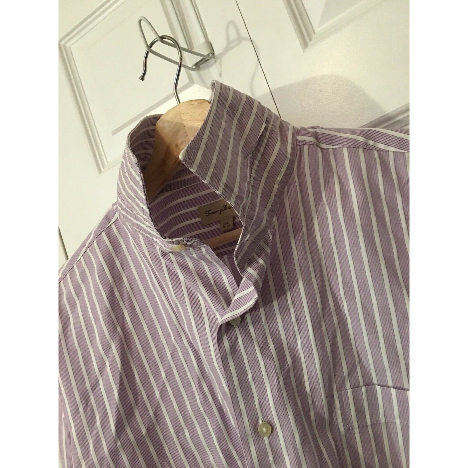 Tommy Bahama Tommy Bahama Button Front Shirt Men Sz 17 1/2 36/37 Lavender Size US XL / EU 56 / 4 - 7 Thumbnail