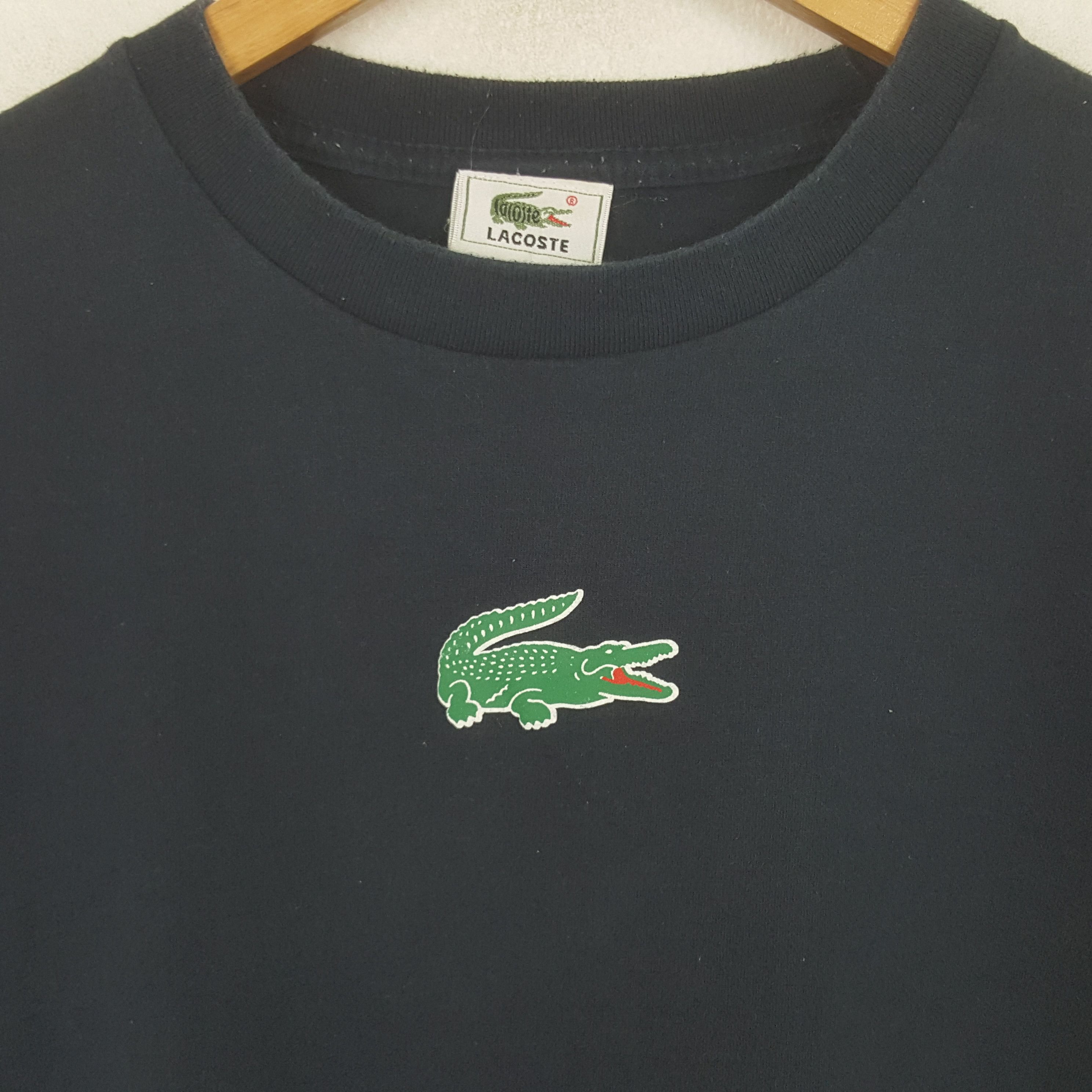 Lacoste Vintage Lacoste Designer Brand Logo Tshirt RR24 Size US L / EU 52-54 / 3 - 4 Thumbnail