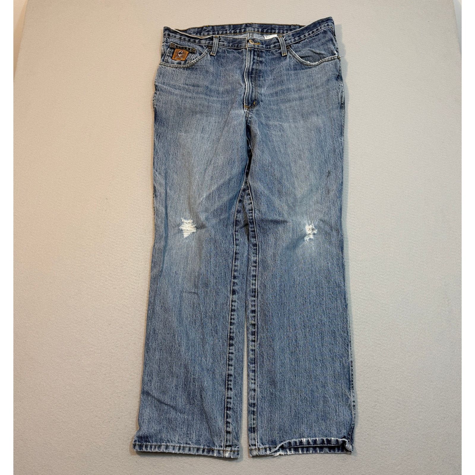CINCH Cinch Bronze Label Jeans Men's 38x32 Blue Faded Denim Size US 38 / EU 54 - 1 Thumbnail