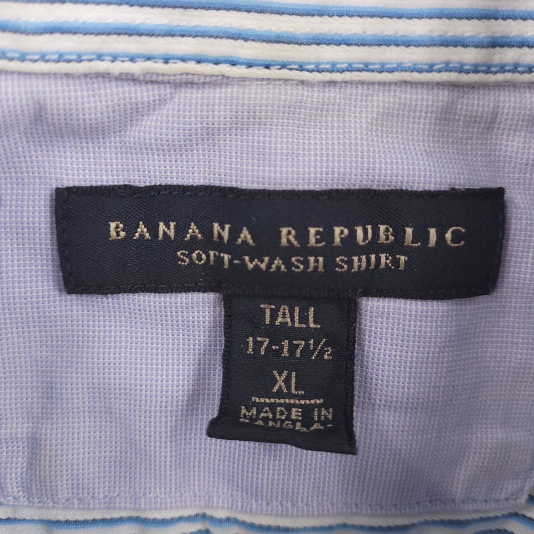 Banana Republic Banana Republic Shirt Mens XL Long Sleeve Button Blue White Striped 17-17.5 Button-Up Collared Mens XL Blue Striped Vintage: No Size US XL / EU 56 / 4 - 3 Thumbnail