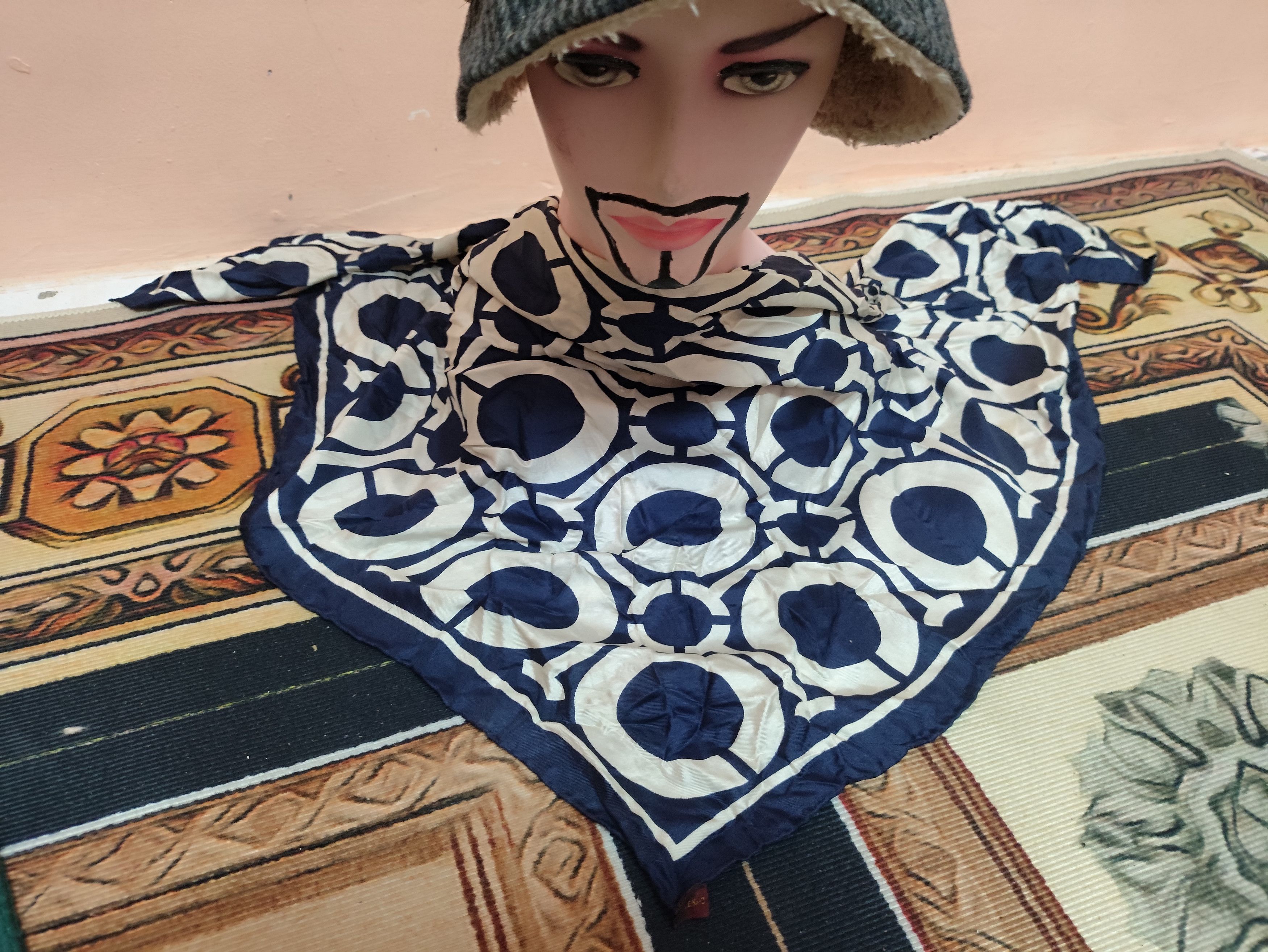 Designer × Vintage Vintage Art Scarves Neckerchief Rare Design Size ONE SIZE - 1 Thumbnail