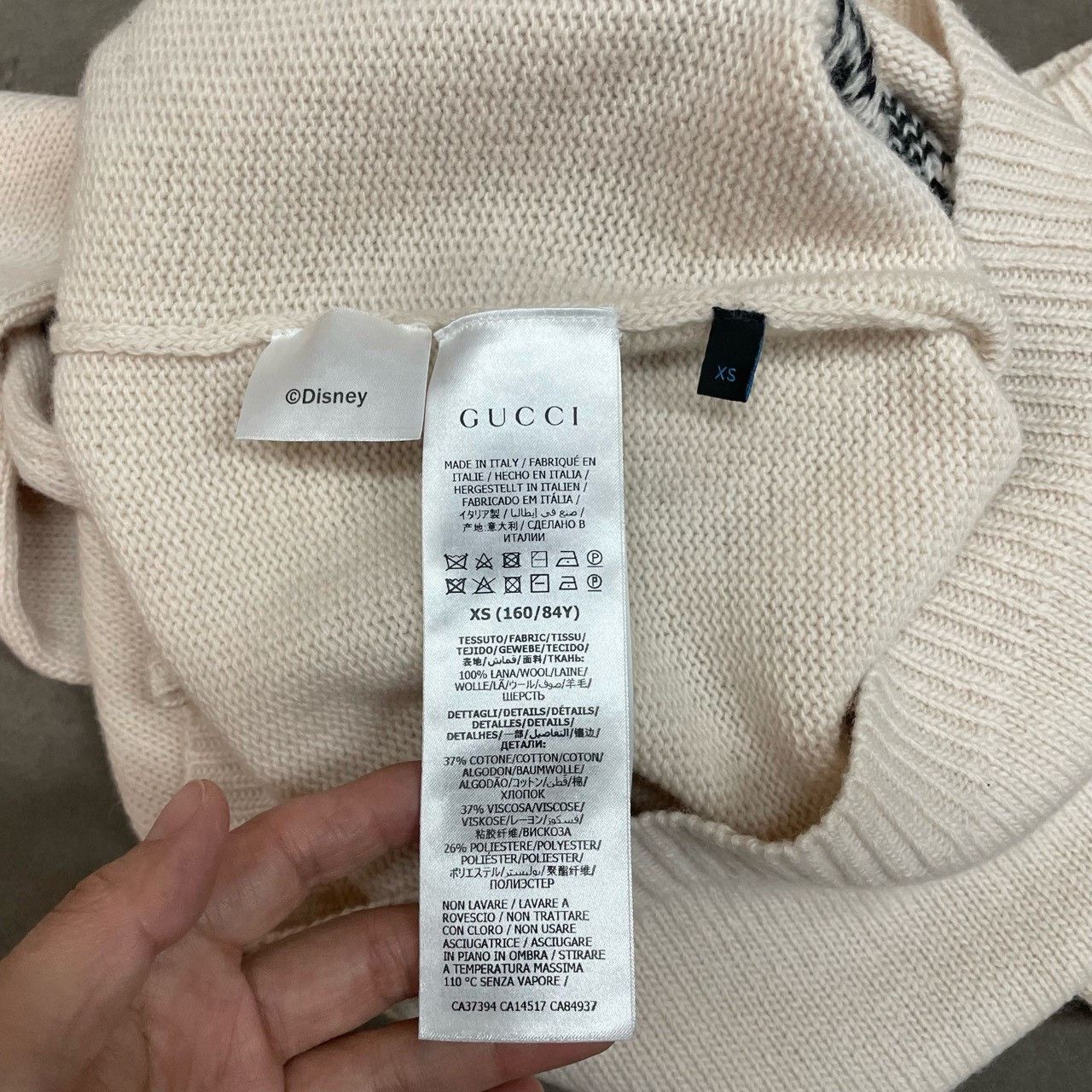 Gucci Gucci White Donald Duck co-branded sweater 2501-Nextarrow Size US XS / EU 42 / 0 - 6 Thumbnail