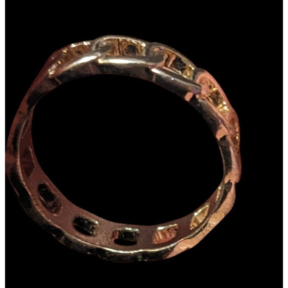 Other Punk Chain Link Shaped Gold Tone Fashion Ring Size 7 3/4 Size ONE SIZE - 6 Thumbnail