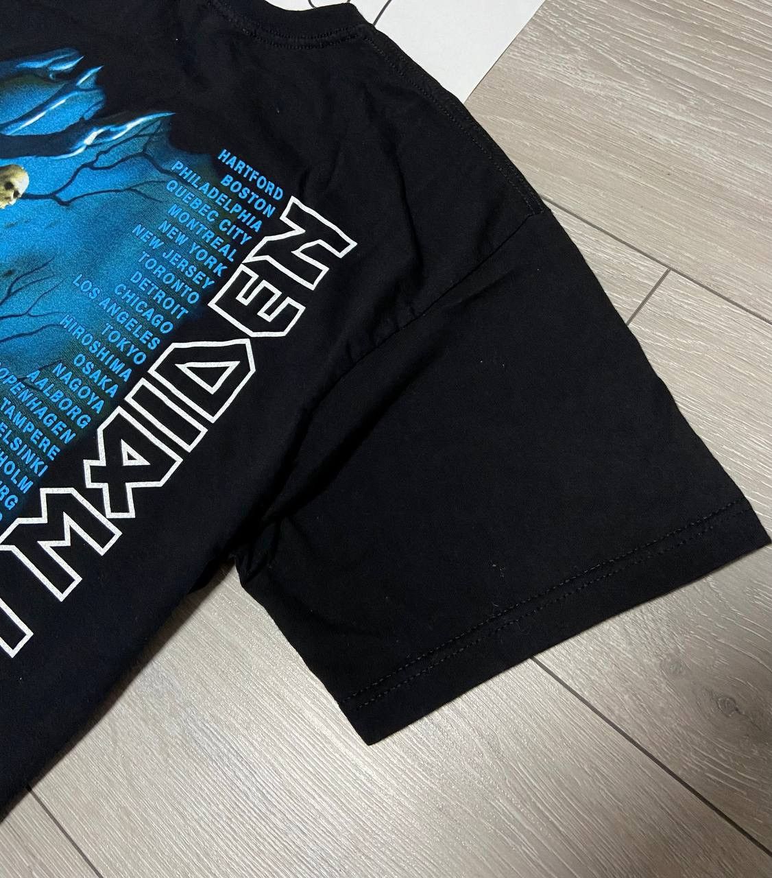 Band Tees Vintage Iron Maiden Benjamin Breeg T-Shirt Size US L / EU 52-54 / 3 - 7 Thumbnail