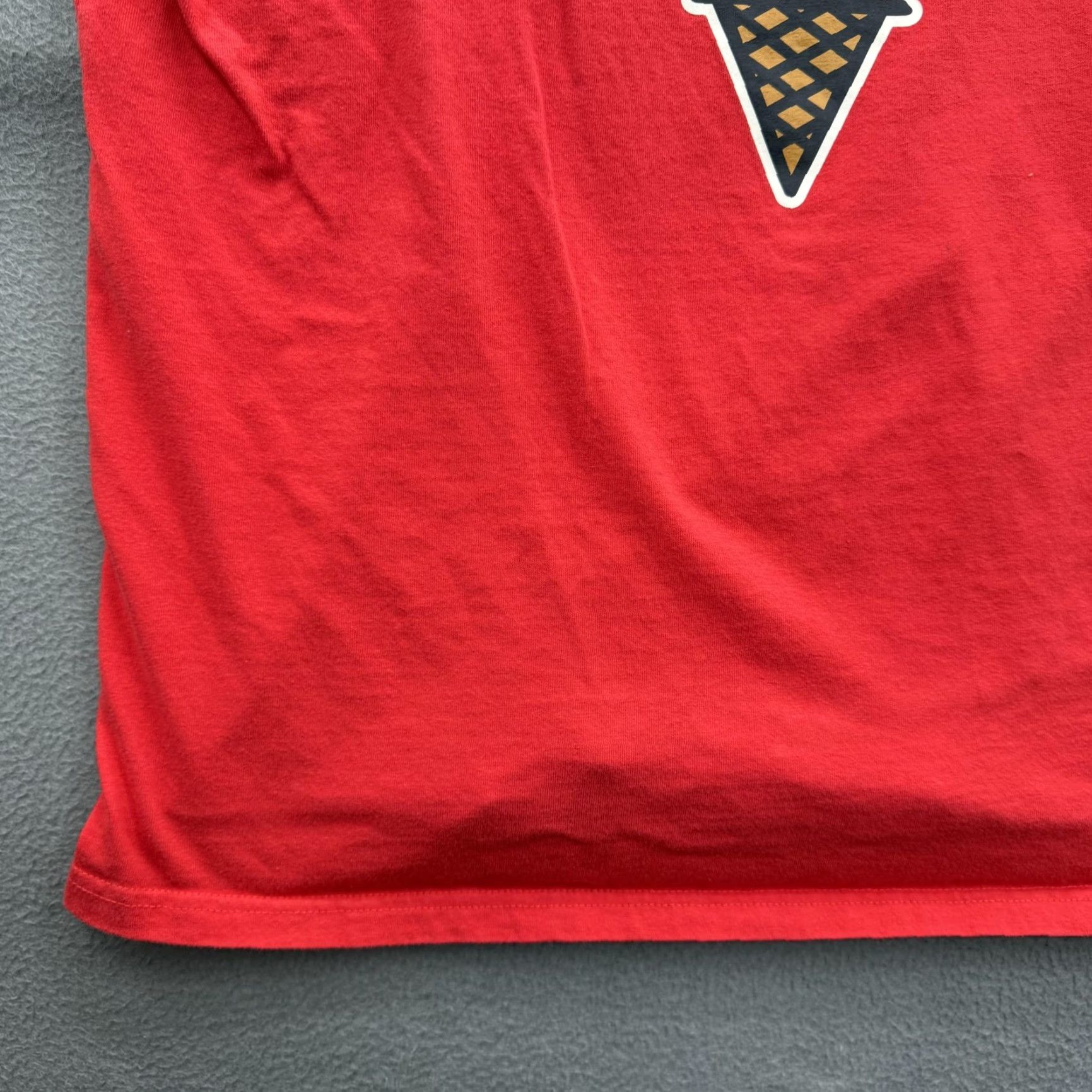 Vintage Icecream Shirt Mens Large Red Snake Ice Cream Cone Graphic Tee Streetwear Size US L / EU 52-54 / 3 - 7 Thumbnail