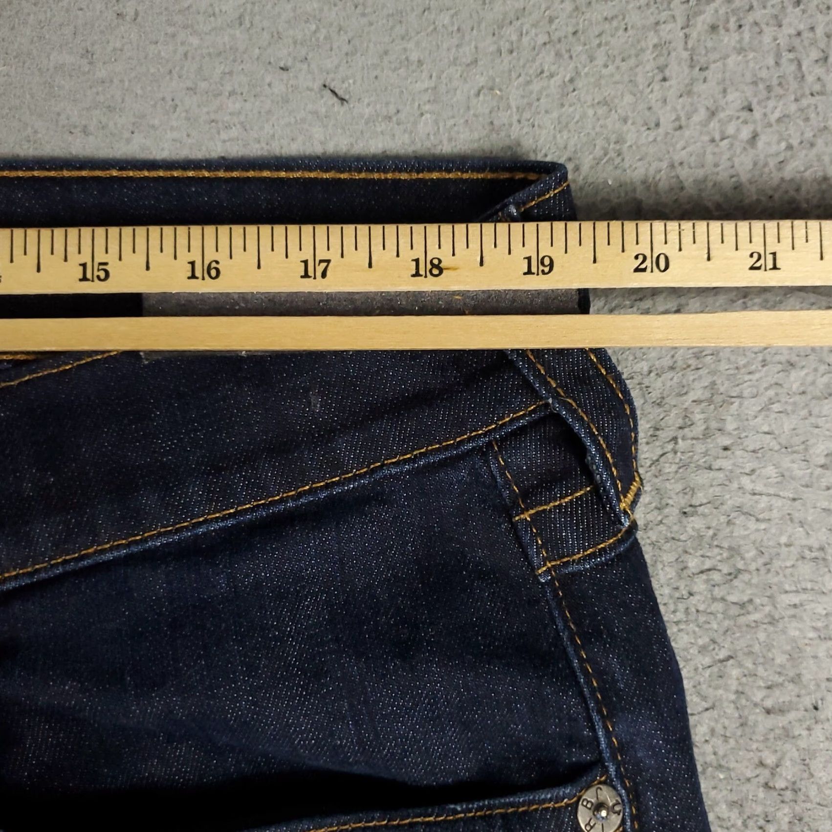 True Religion True Religion Denim Shorts Mens 38 Blue Bermuda Regular Fit 5-Pocket Casual Sports Size US 38 / EU 54 - 4 Thumbnail
