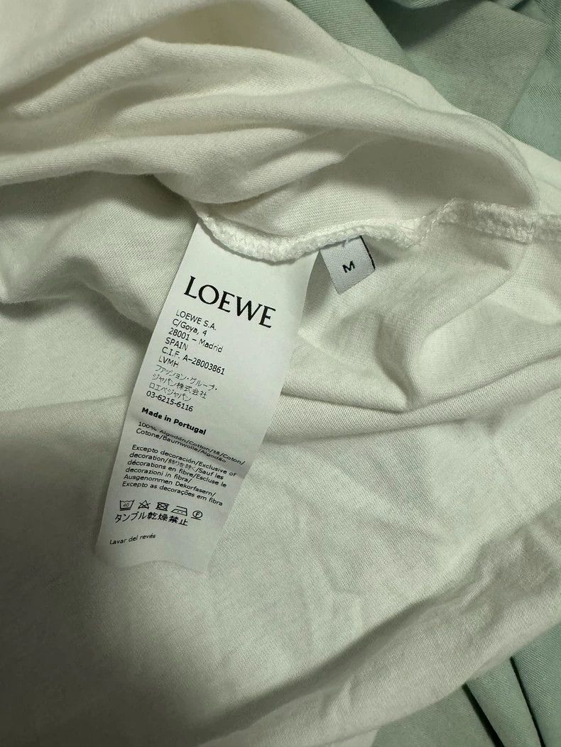Loewe LOEWE White short-sleeved T-shirt Size M / US 6-8 / IT 42-44 - 2 Thumbnail