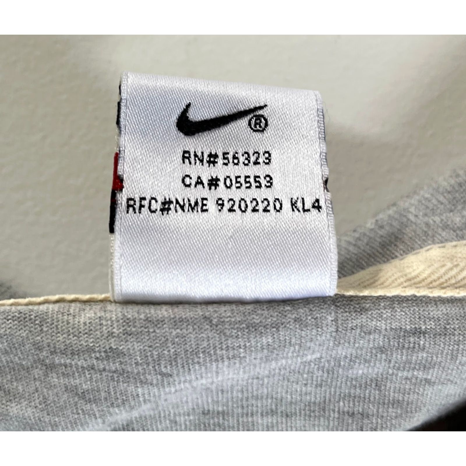 Nike Nike Polo Shirt Men’s Vintage 90s Heather Gray Size M Polo Mens Nike 90s Vintage Shirt Size US M / EU 48-50 / 2 - 6 Thumbnail