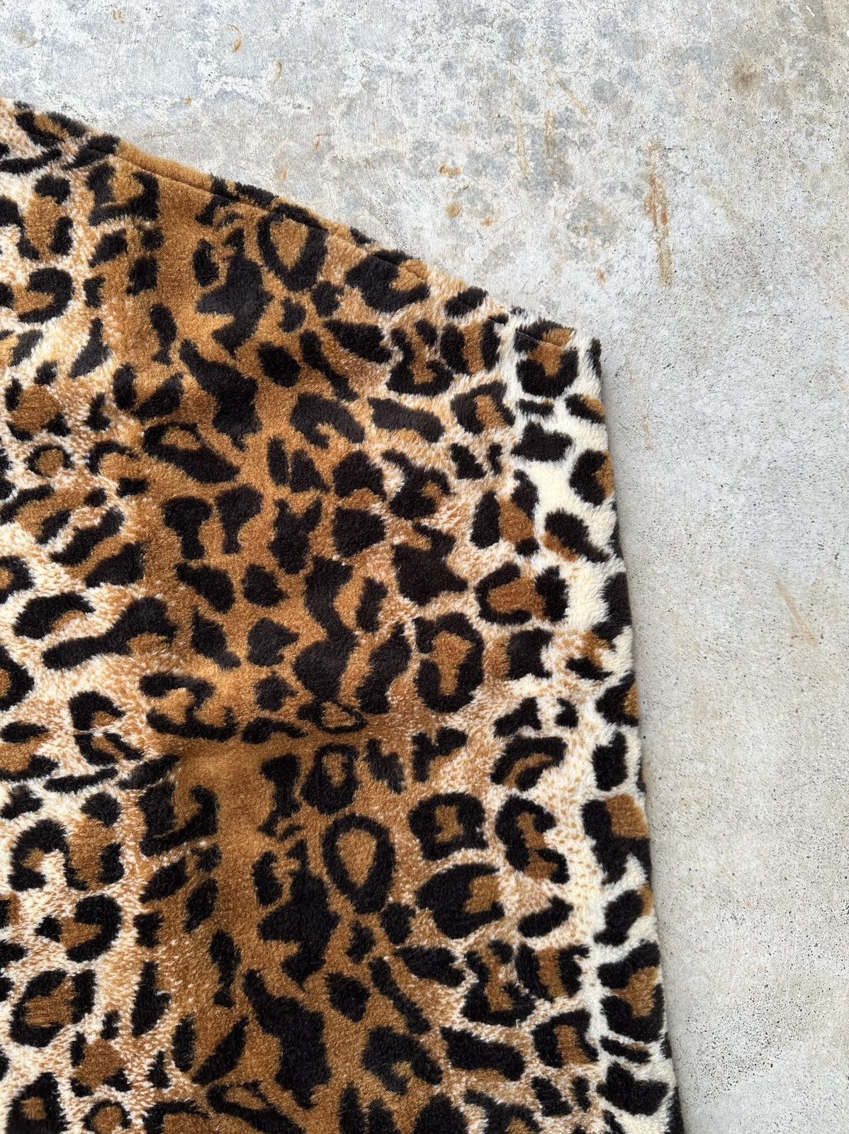 Vintage Caveman Leopard Cheetah Fur Sleeveless One shoulder tank top Size US L / EU 52-54 / 3 - 3 Thumbnail